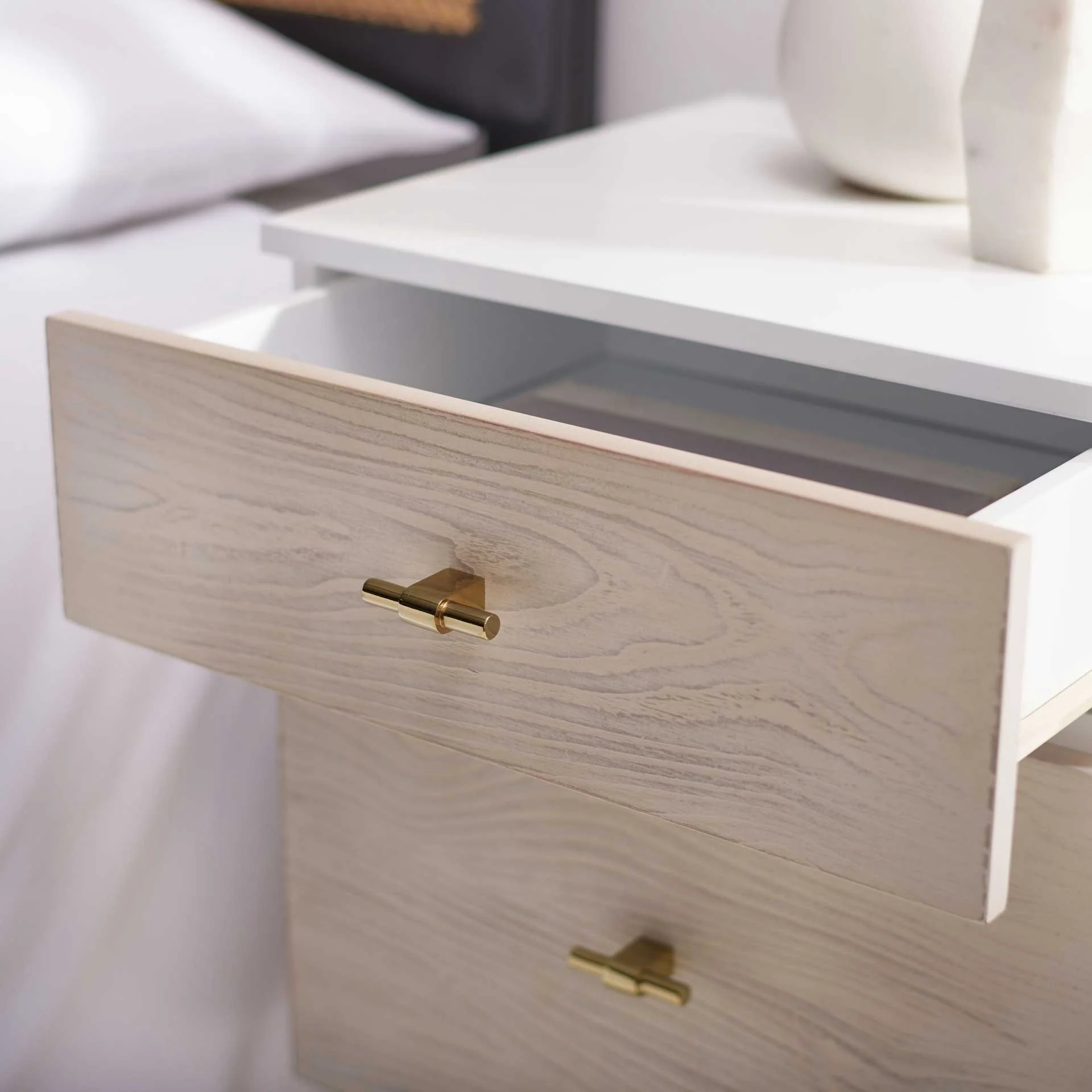 Gemma 2 Drawer Nightstand White/White Washed - Image 8