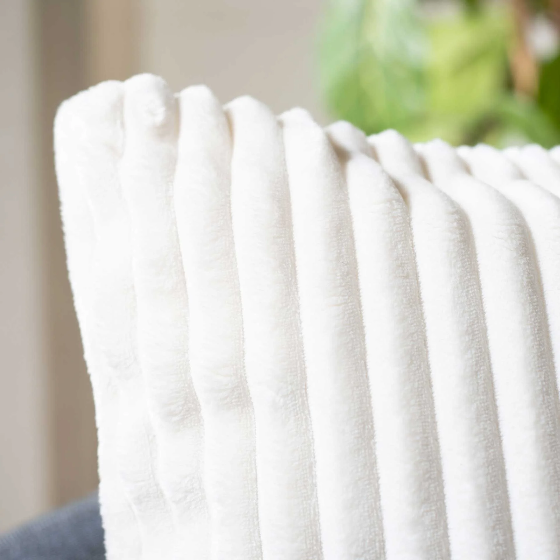 Gentry Pillow White - Image 2