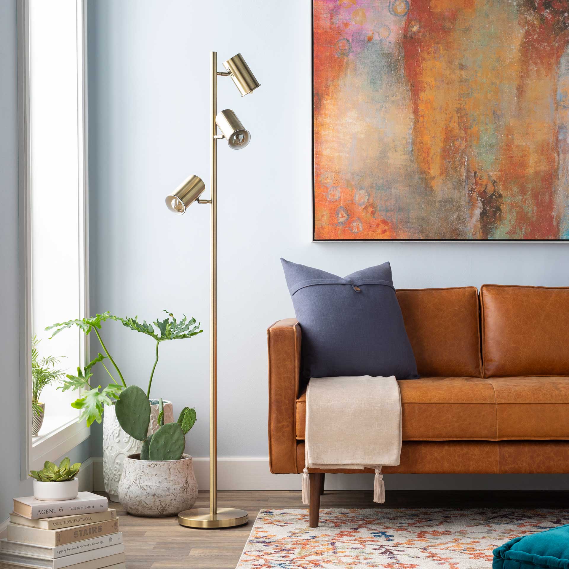 Hadley Floor Lamp Brass - Image 5