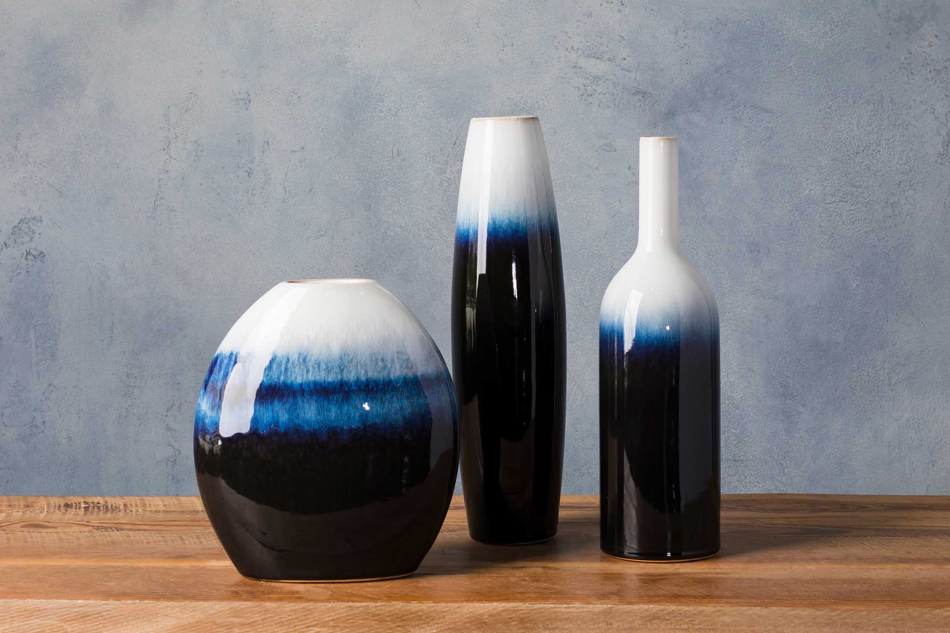Hamza Vase Ivory/Navy - Image 7