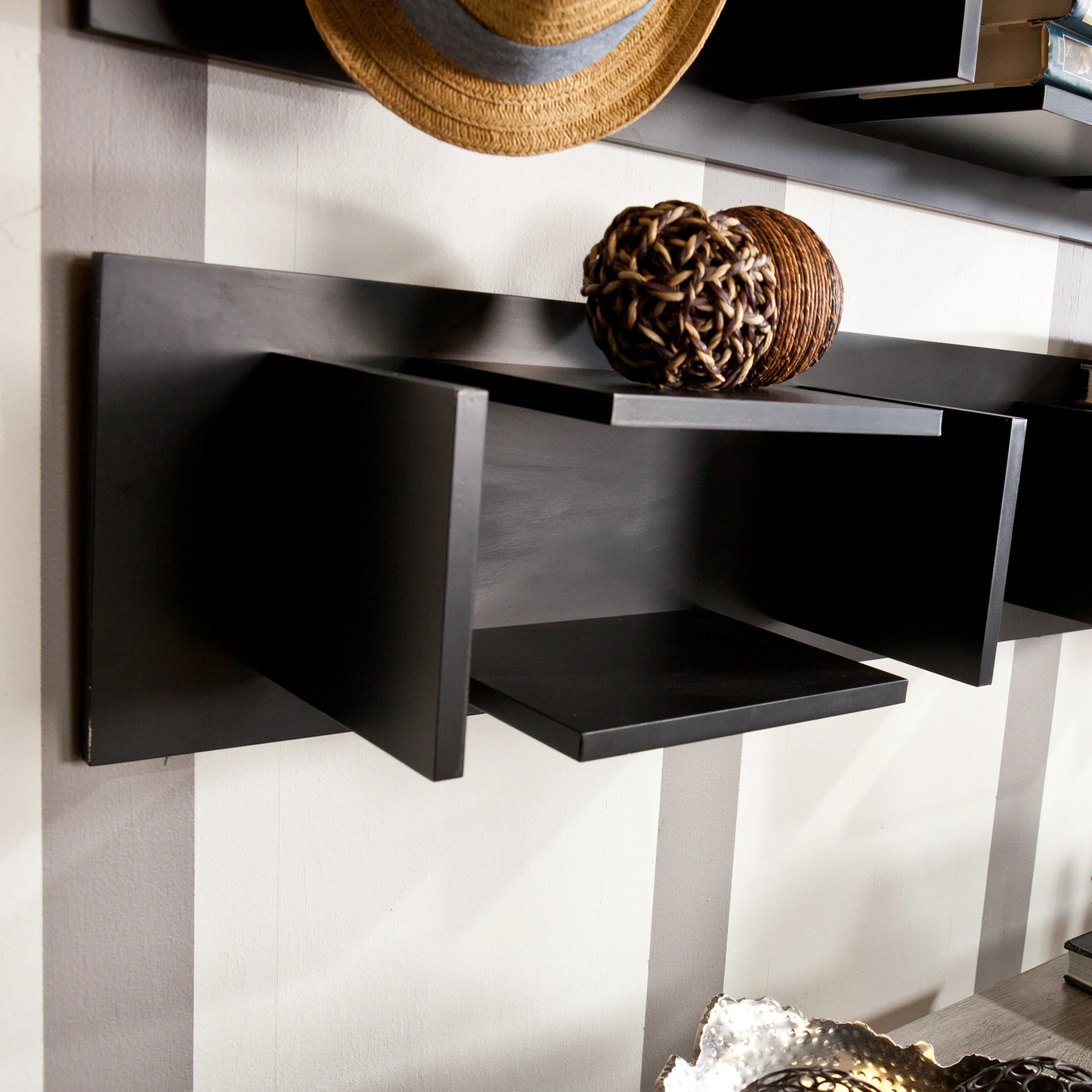 Hangz Shelf Black (Set of 2) - Image 4