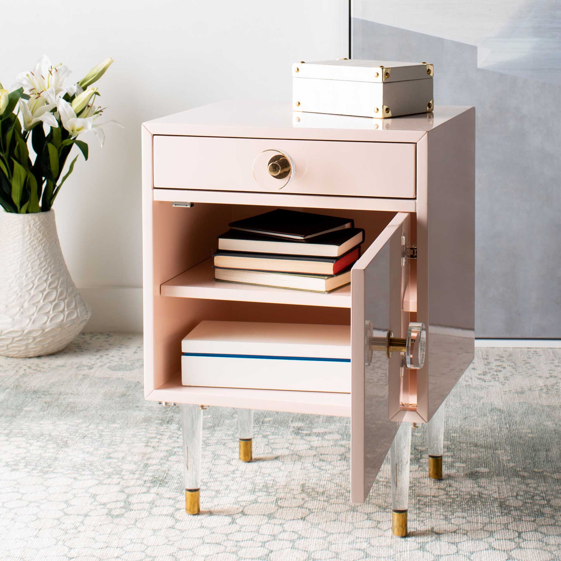 Hannity 2 Drawer Nightstand Light Pink/Gold - Image 10