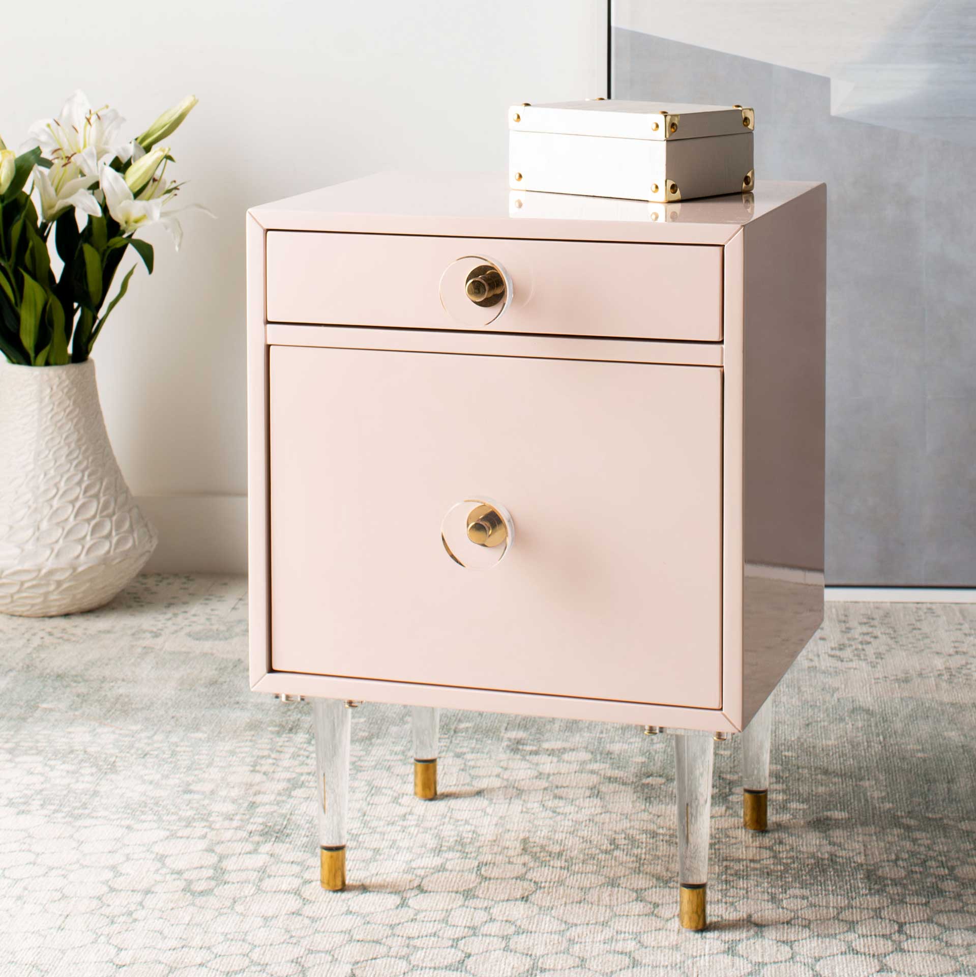 Hannity 2 Drawer Nightstand Light Pink/Gold - Image 9