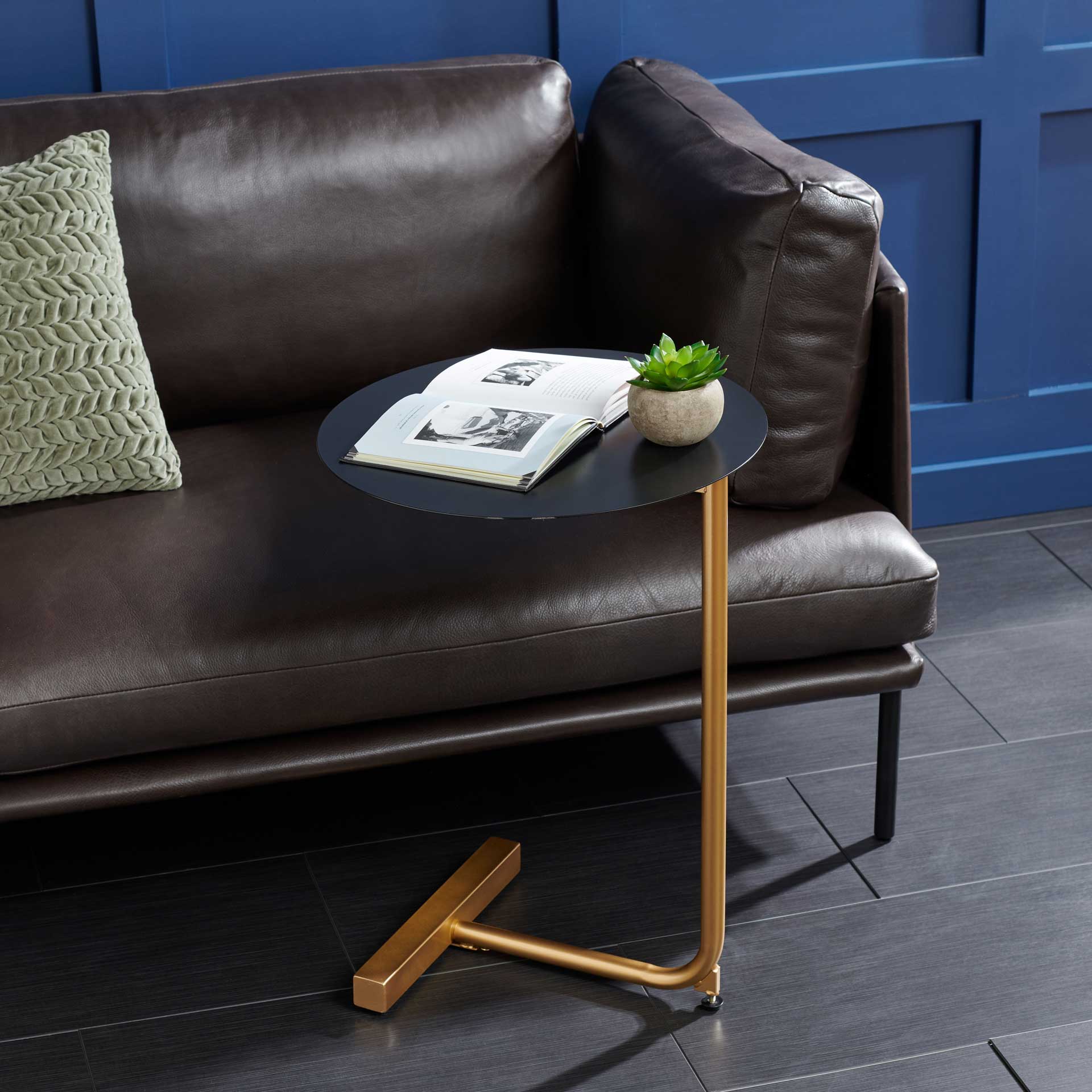 Harlyn Round Side Table Black/Gold - Image 6