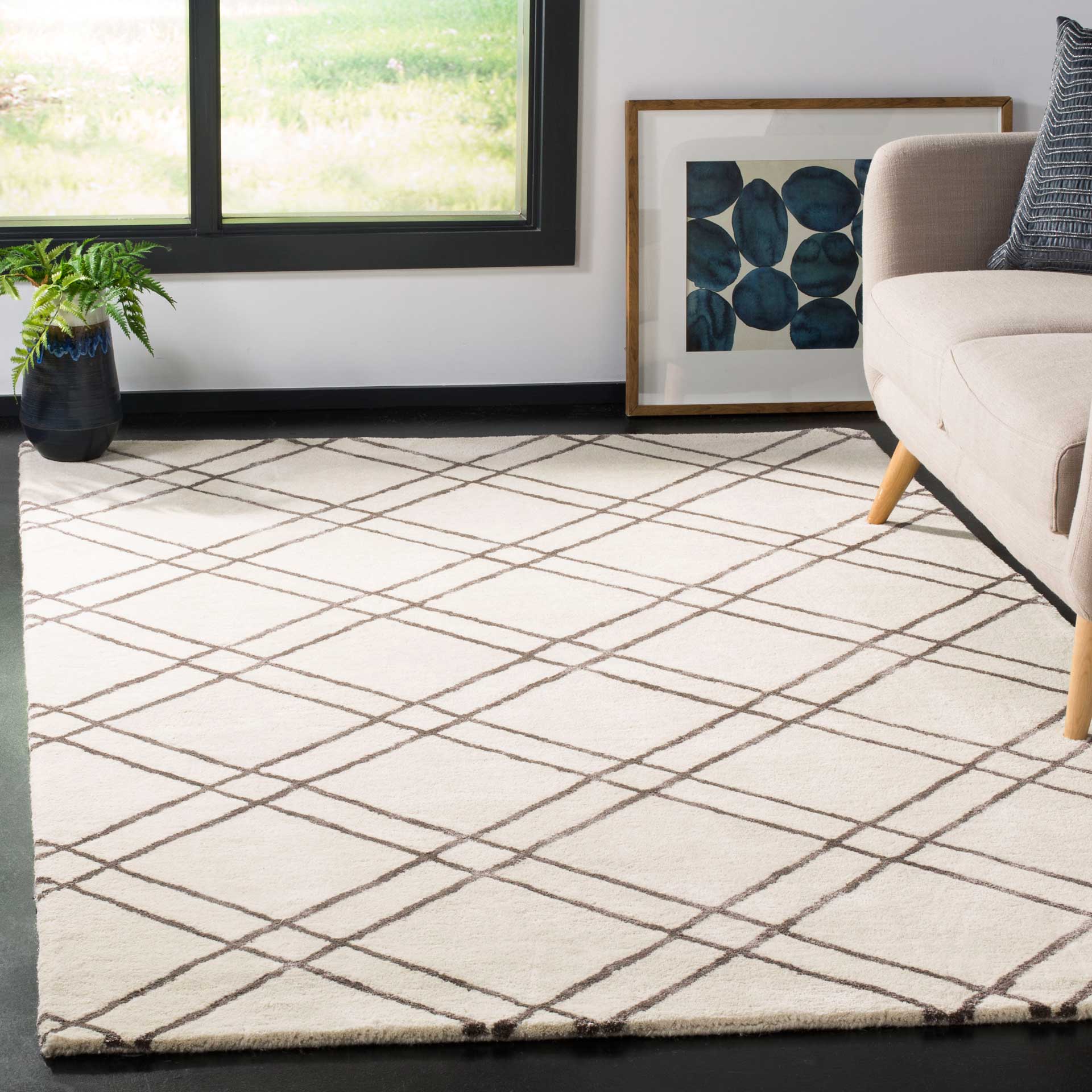 Himalaya Ivory/Dark Gray Area Rug - Image 4