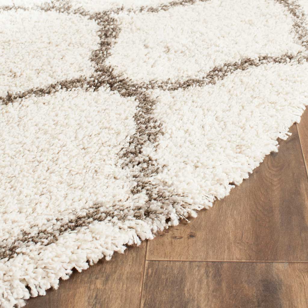 Hudson Shag Ogee Ivory/Gray Round Rug - Image 2