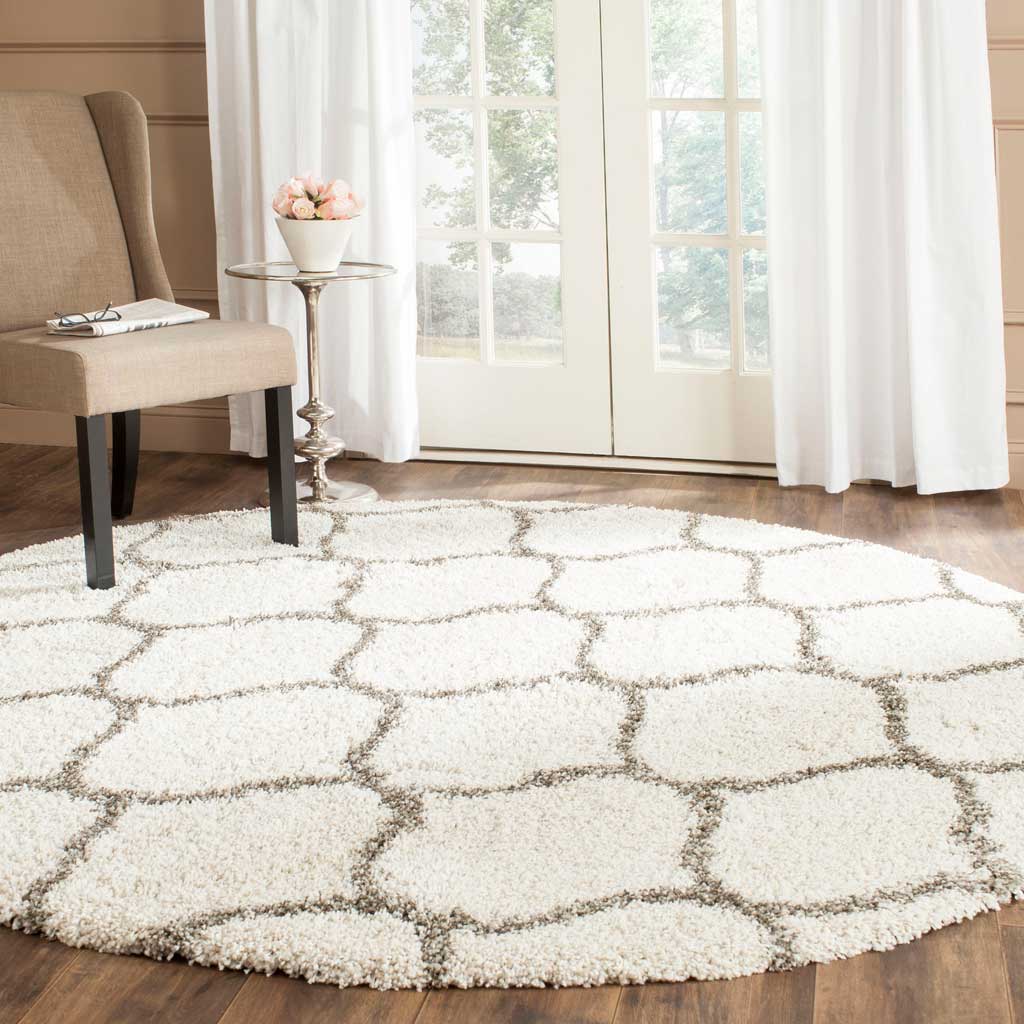 Hudson Shag Ogee Ivory/Gray Round Rug - Image 3