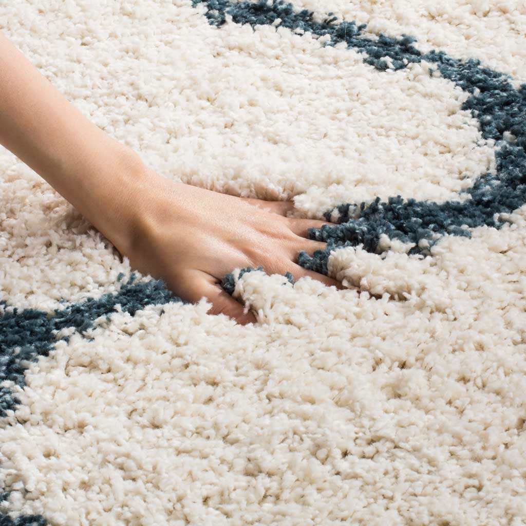 Hudson Shag Ogee Ivory/Slate Blue Area Rug - Image 7