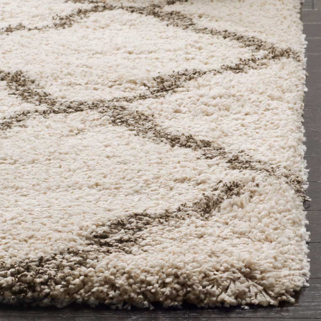 Hudson Shag Quatrefoil Ivory/Gray Area Rug - Image 6