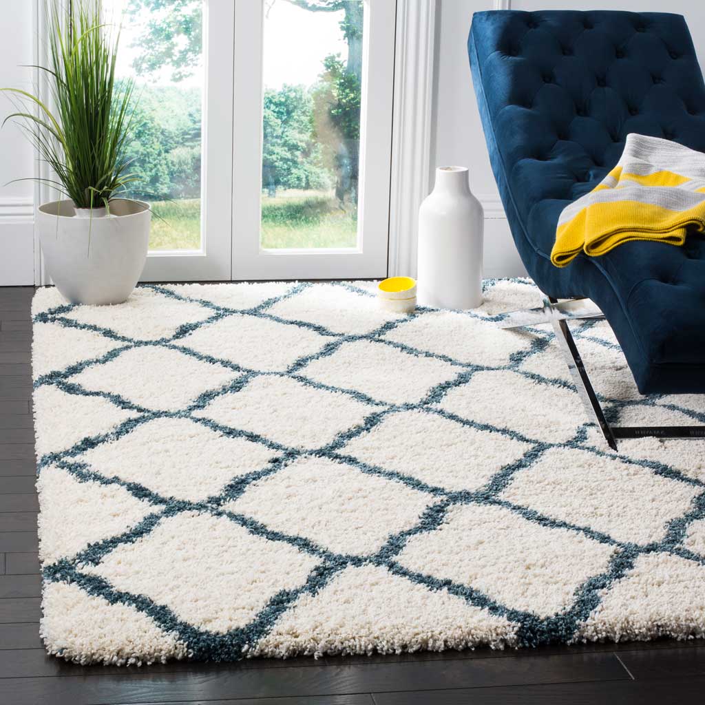 Hudson Shag Quatrefoil Ivory/Slate Blue Area Rug - Image 8