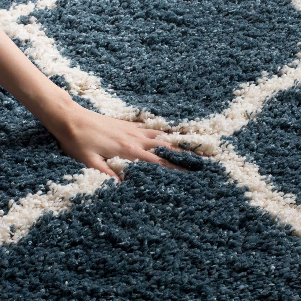 Hudson Shag Quatrefoil Slate Blue/Ivory Area Rug - Image 6