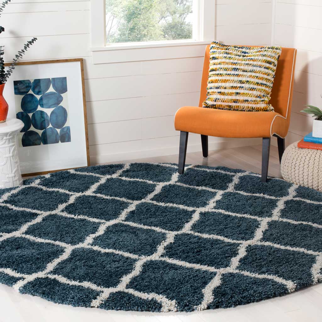 Hudson Shag Quatrefoil Slate Blue/Ivory Round Rug - Image 3