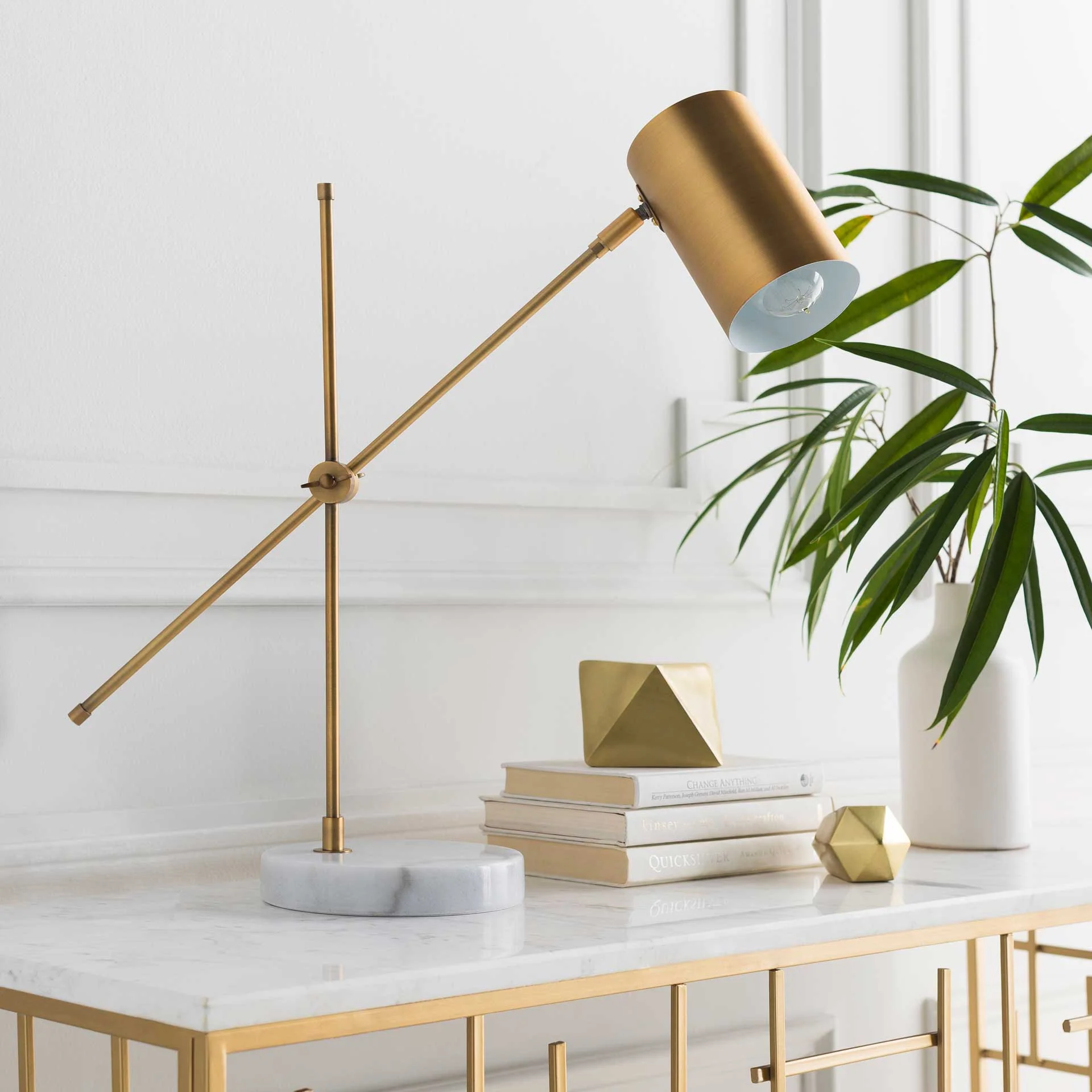 Hunter Table Lamp Brass - Image 8
