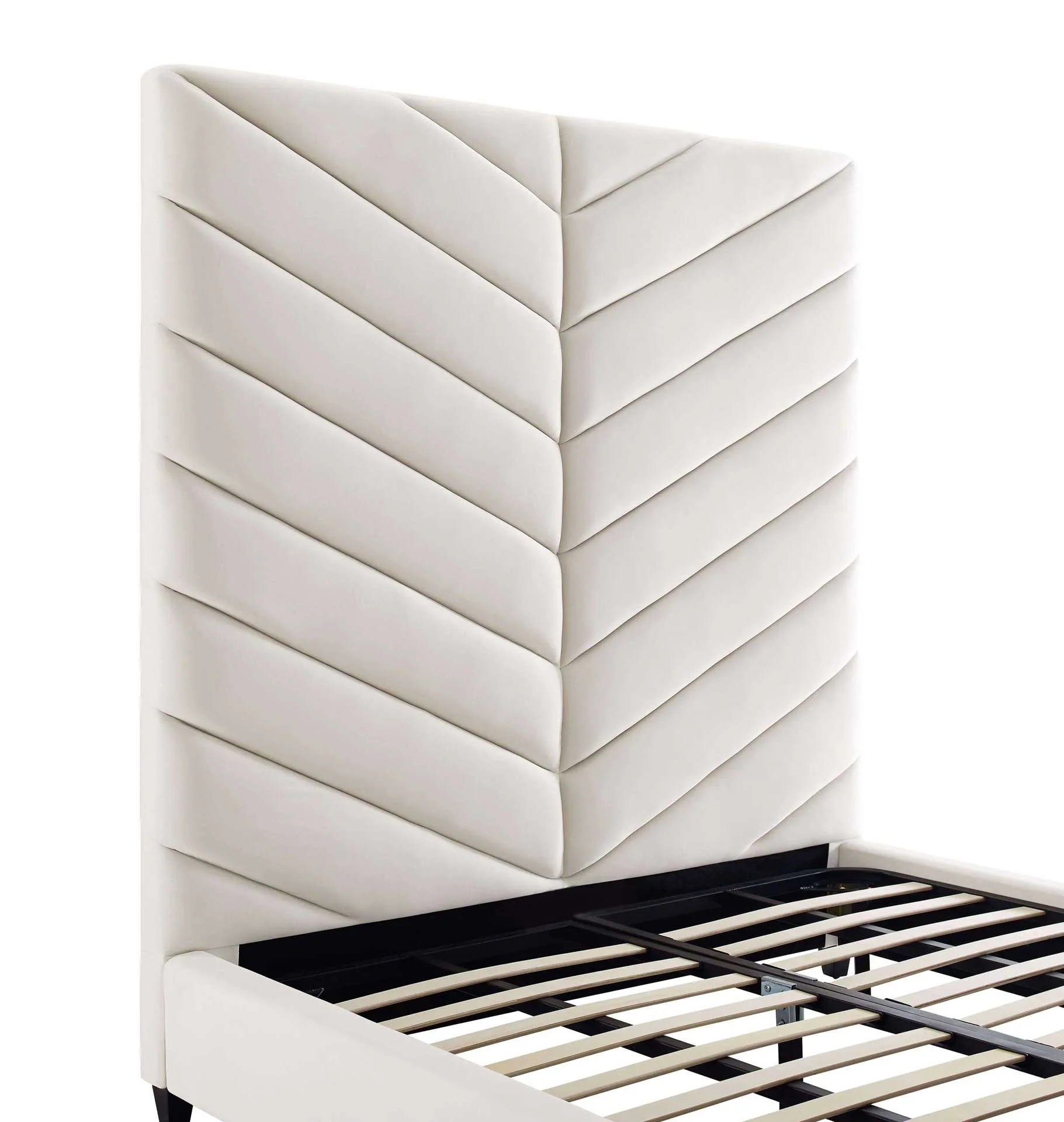 Janell Velvet Bed Cream - Image 4