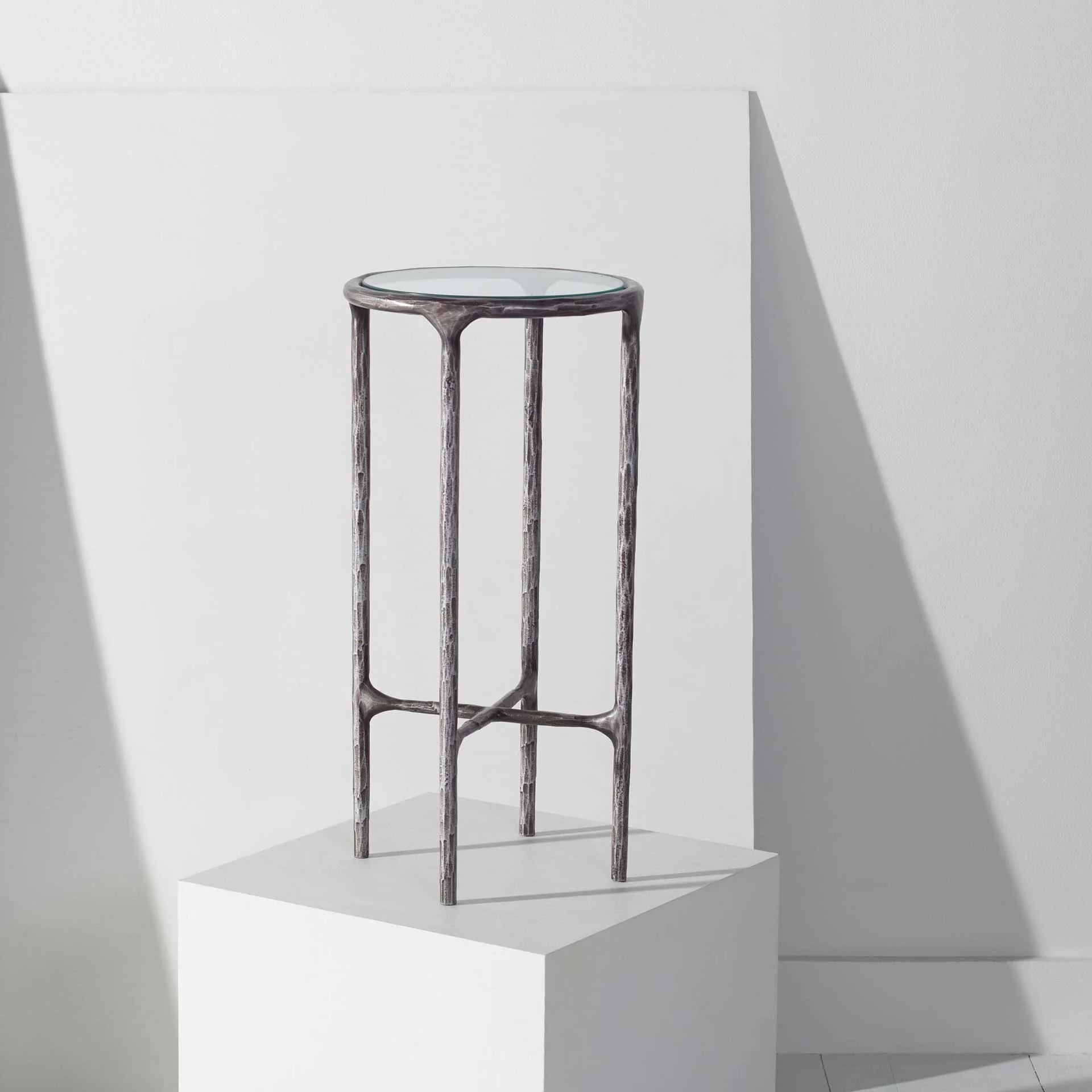 Jenesis Metal Tall Rd End Table Silver - Image 4