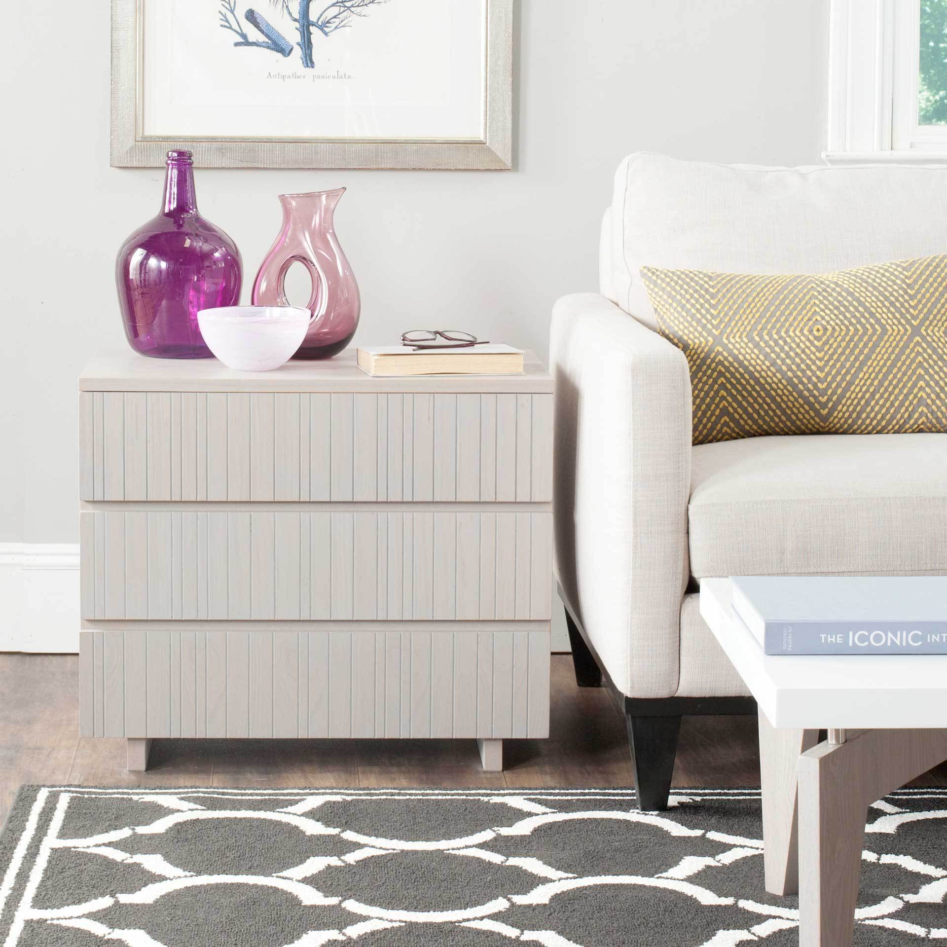 Jovani Three Drawer Cabinet - Image 3
