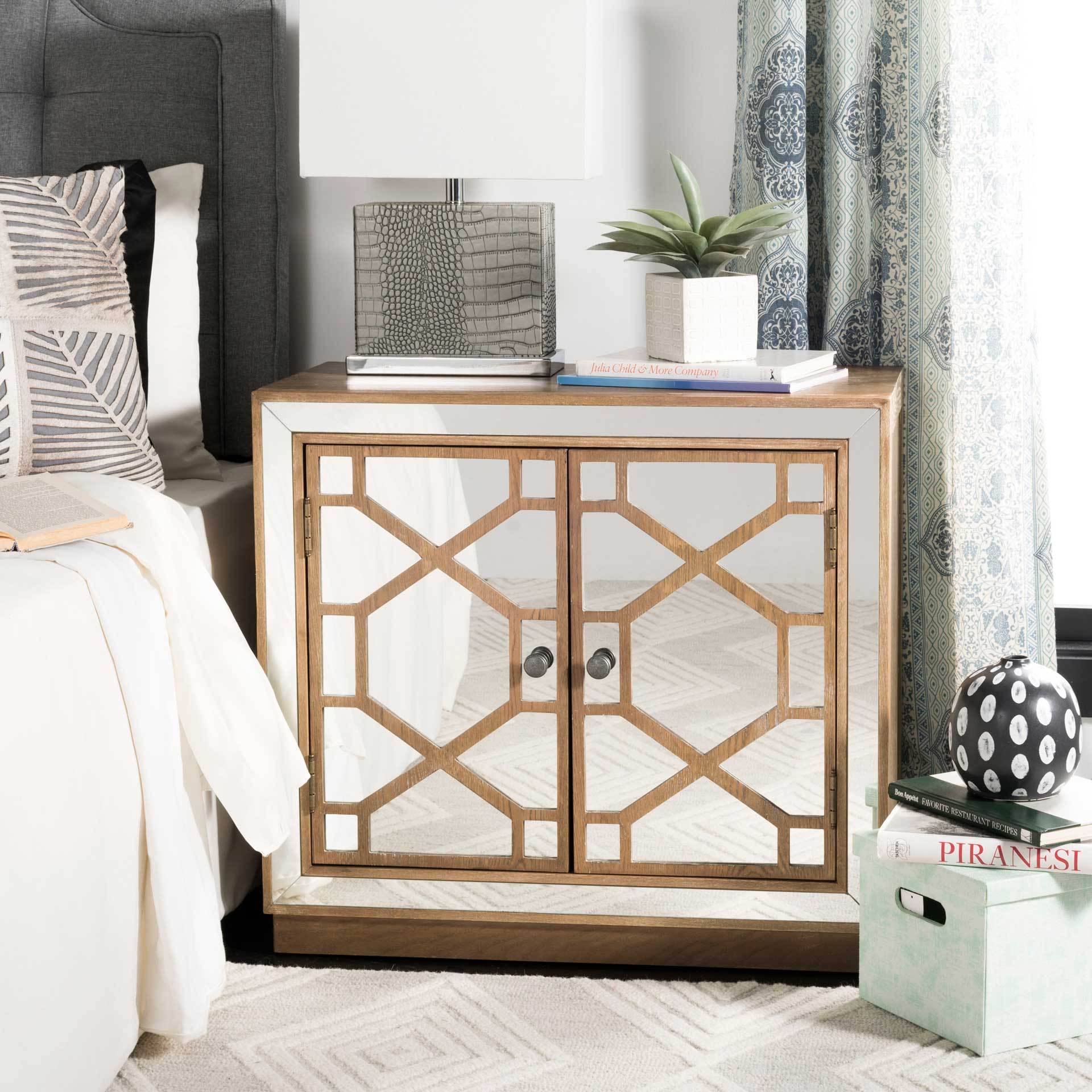 Julio 2 Door Chest Oak/Dark Bronze/Mirror - Image 9