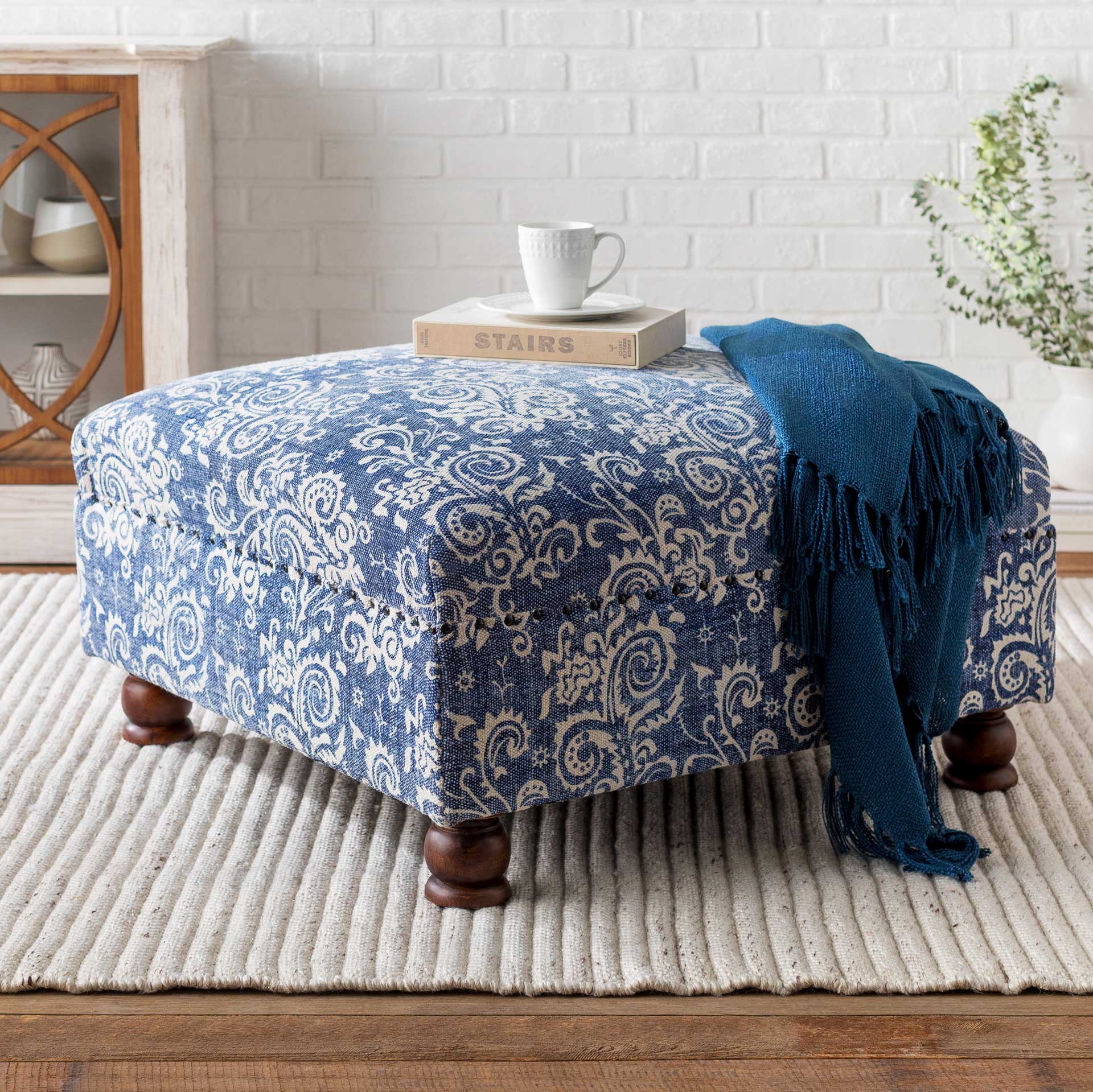 Kailey Ottoman Navy/White - Image 3