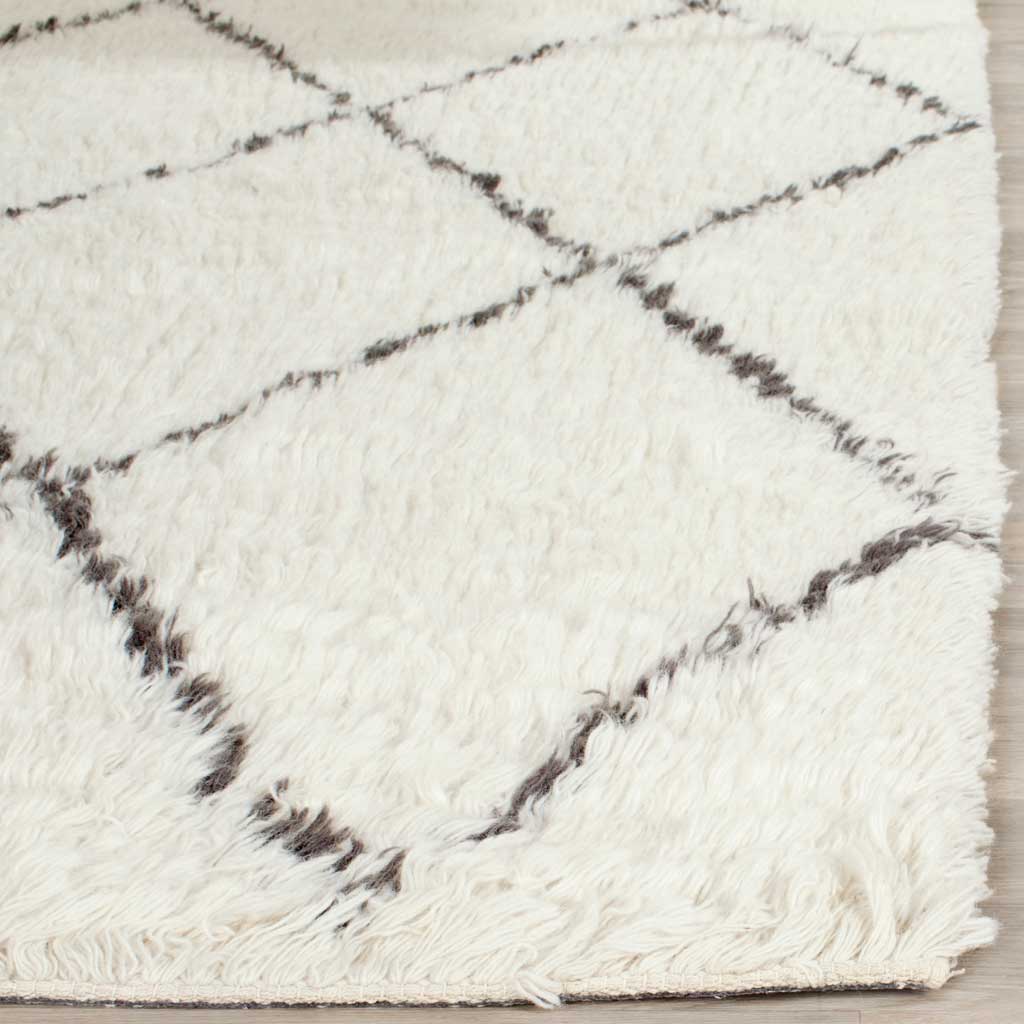 Kenya Intersect Ivory/Gray Area Rug - Image 4