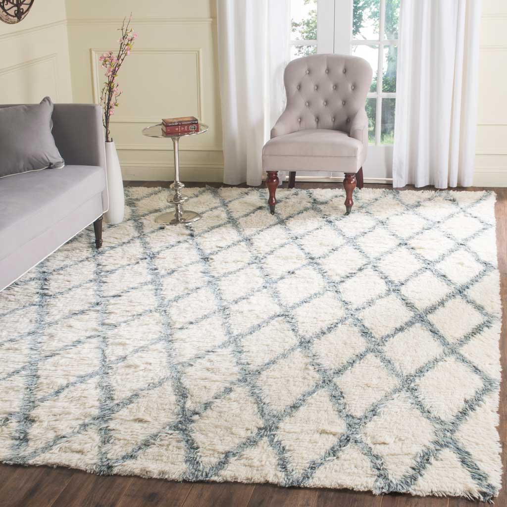 Kenya Ivory/Blue Area Rug - Image 4
