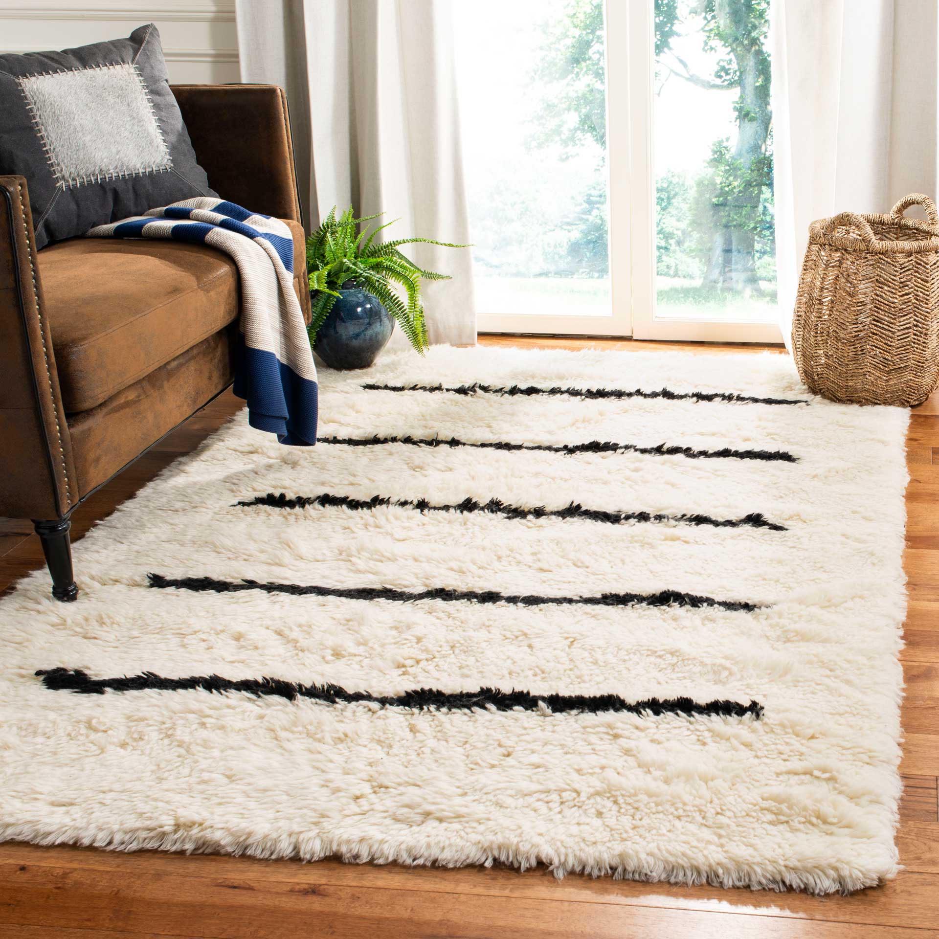 Kenya Stripe Ivory/Black Area Rug - Image 5