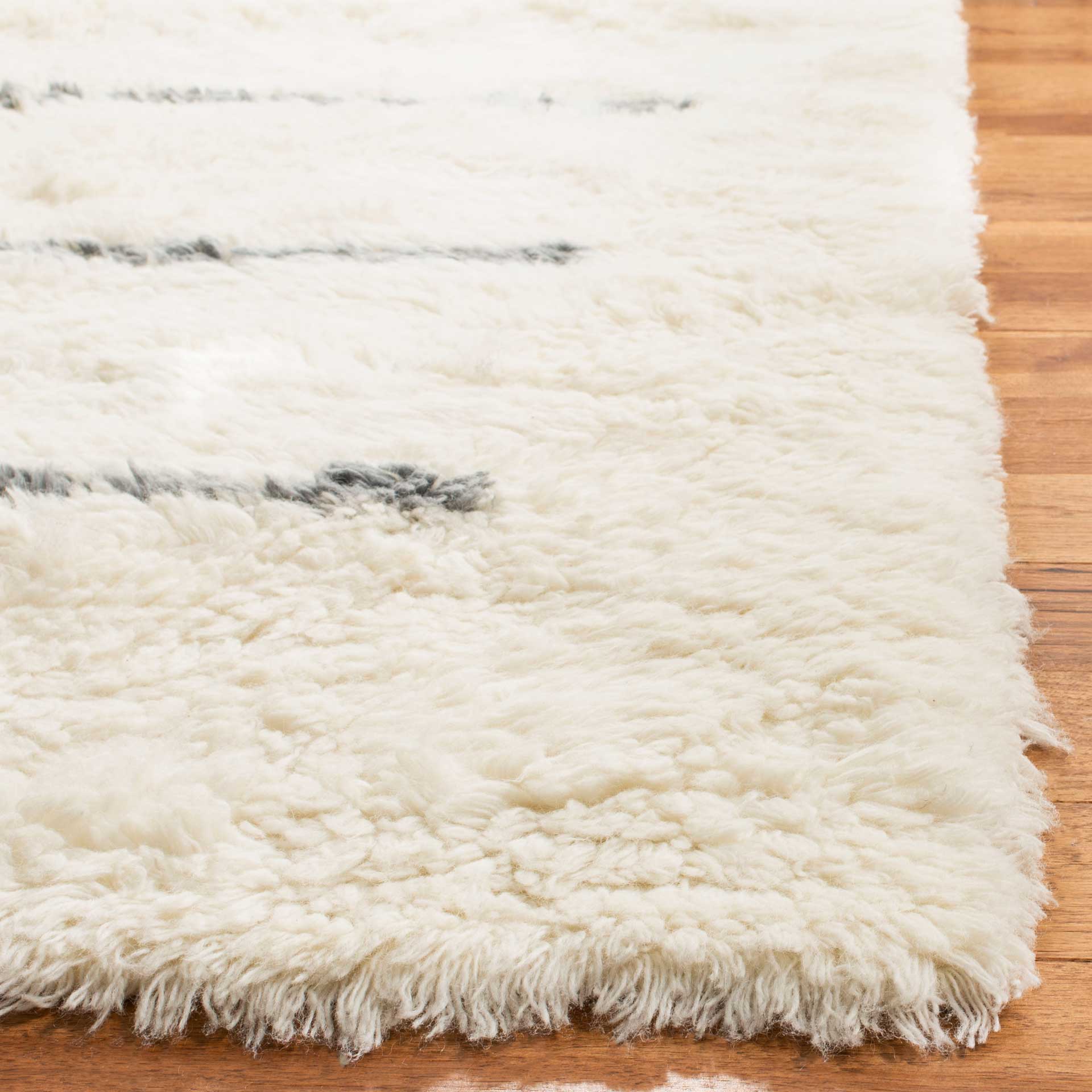 Kenya Stripe Ivory/Gray Area Rug - Image 3
