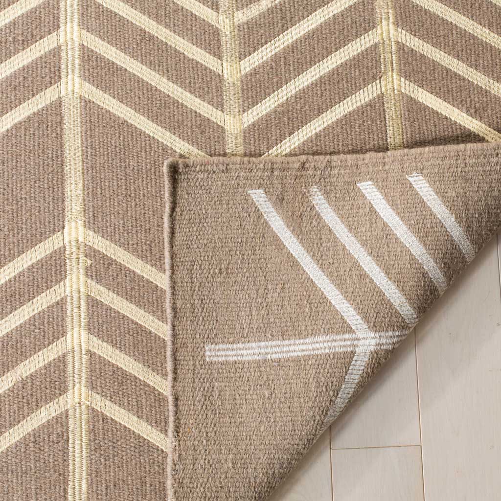 Kilim Arrow Beige Area Rug - Image 6