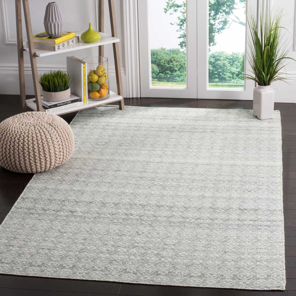 Kilim Emblem Ivory/Silver Area Rug - Image 6