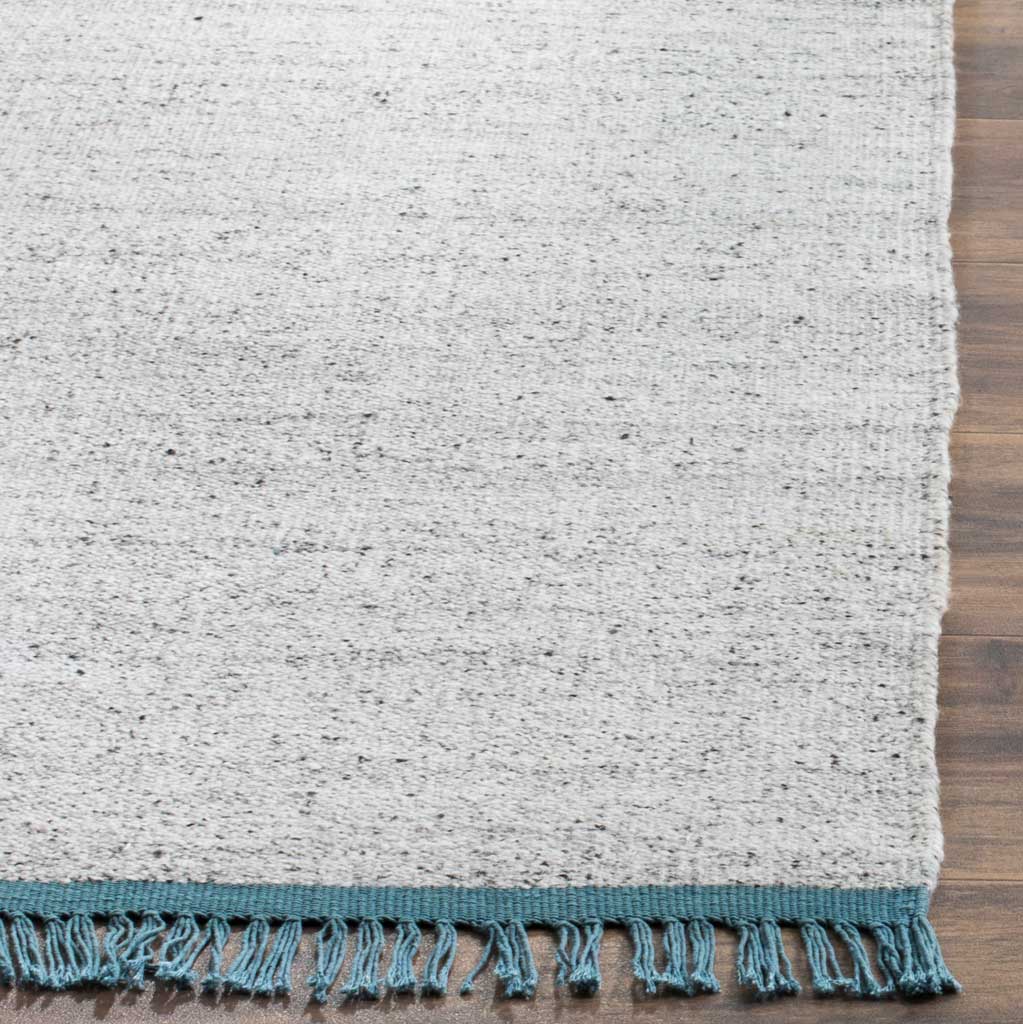 Kilim Granular Gray/Ivory Area Rug - Image 4