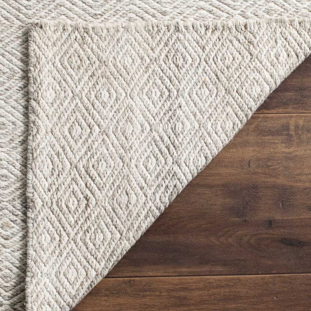Kilim Ivory/Silver Area Rug - Image 5