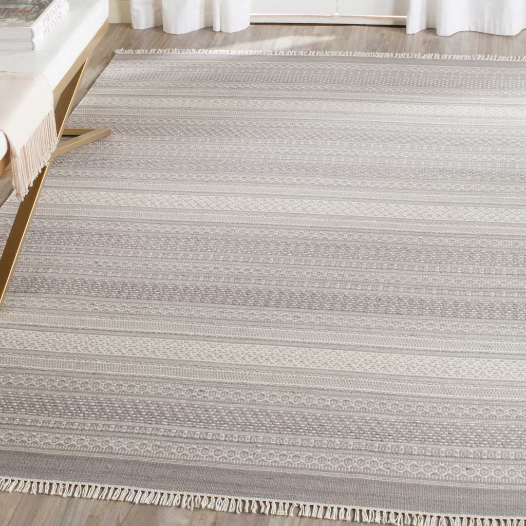 Kilim Native Gray Area Rug - Image 5