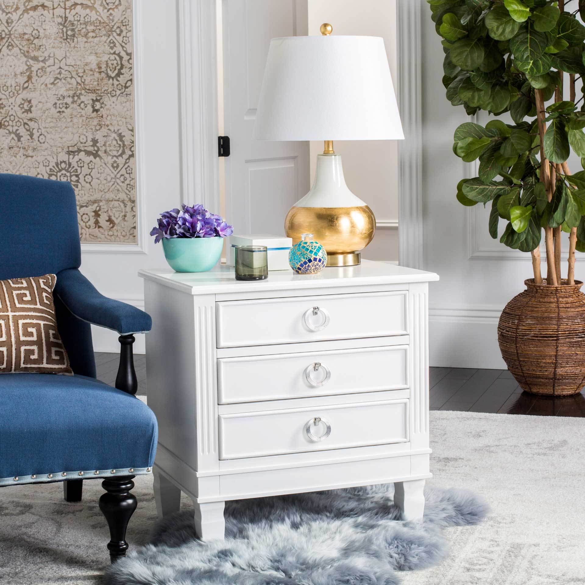 Kinsley Three Drawer Nightstand White - Image 6