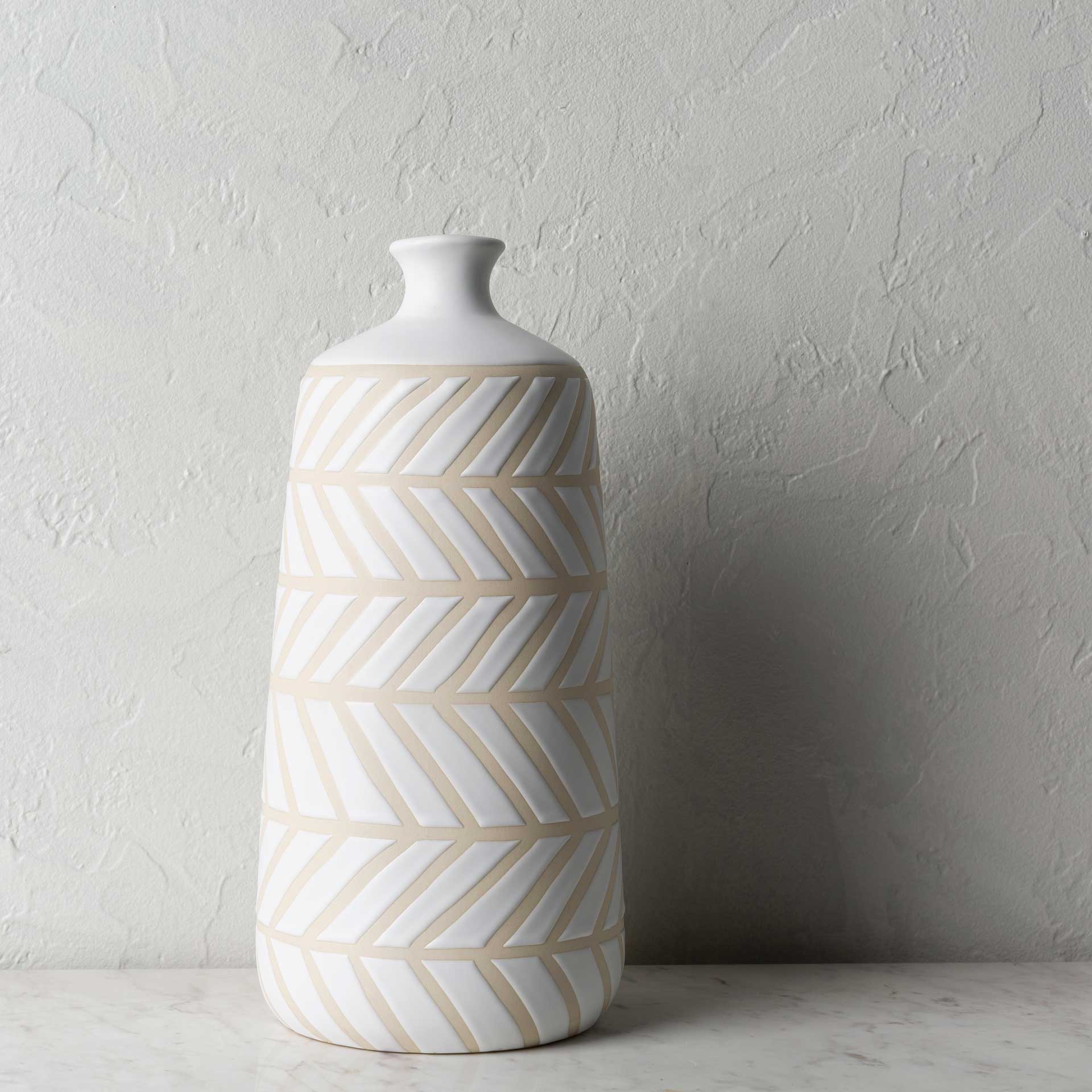 Kira Vase Cream/White - Image 4