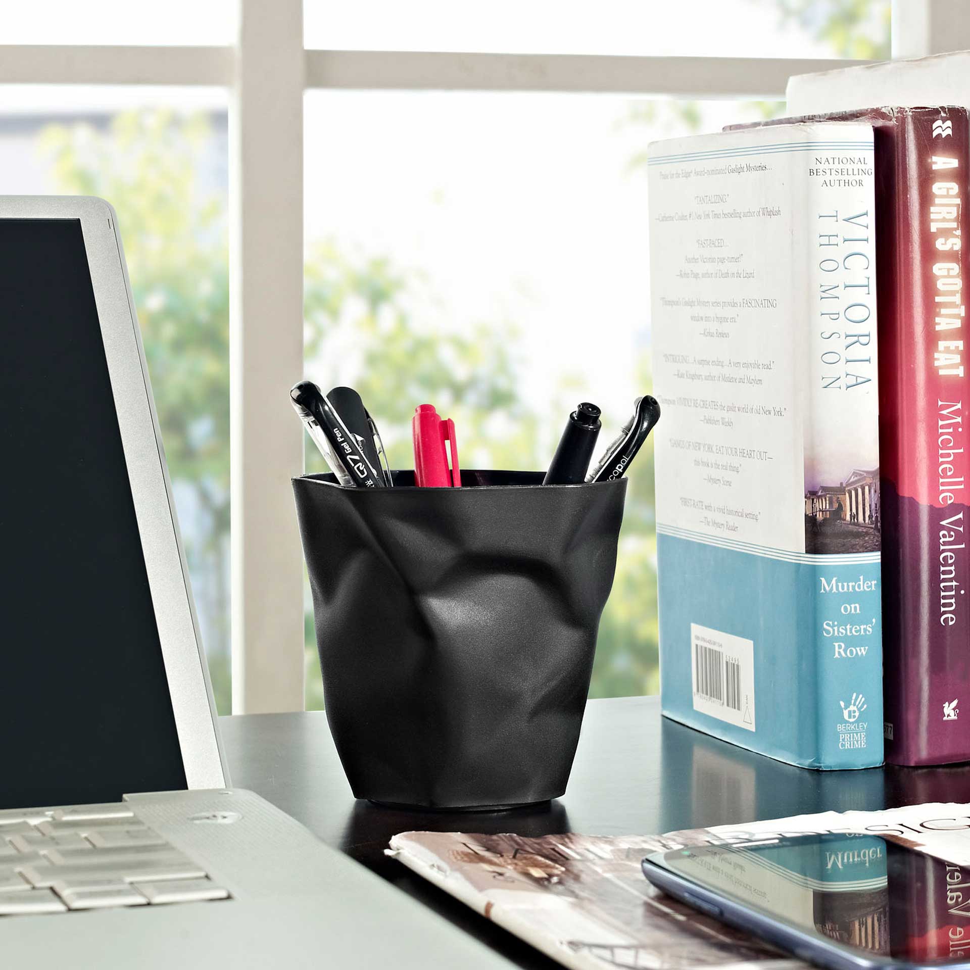 Lakh Pencil Holder Black - Image 4