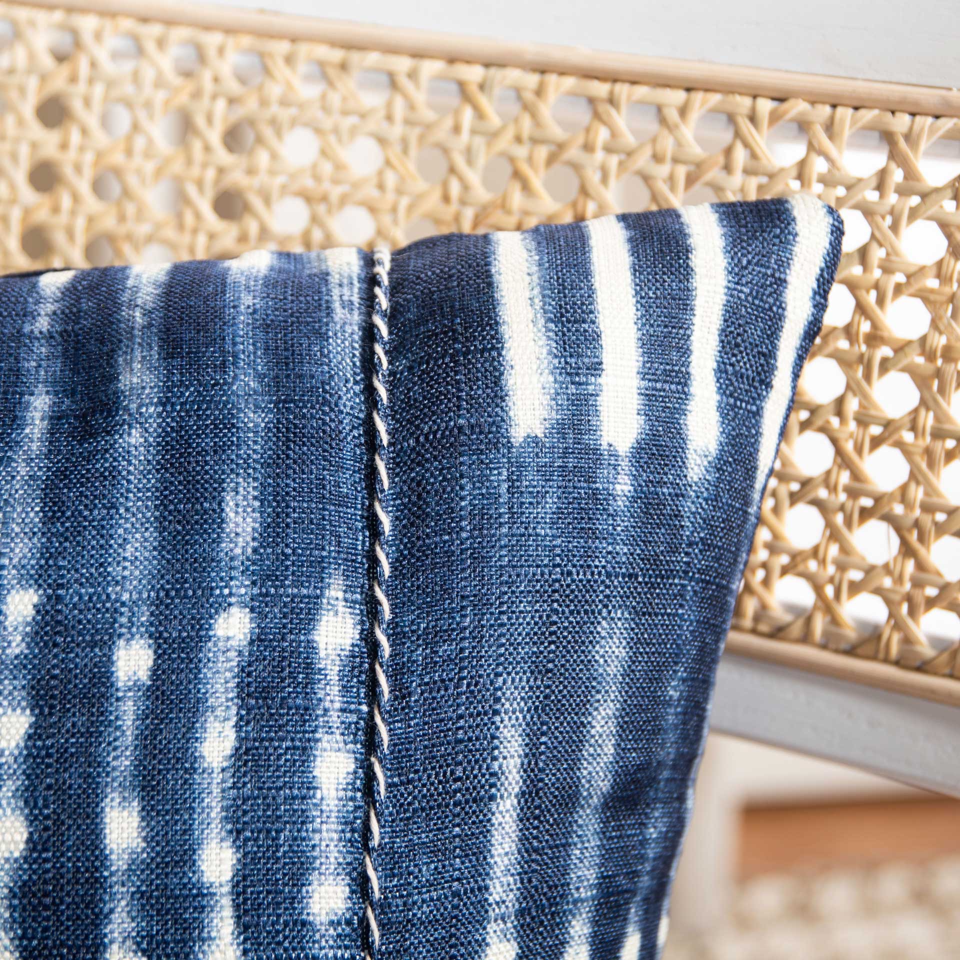 Lana Pillow Blue/Cream - Image 3