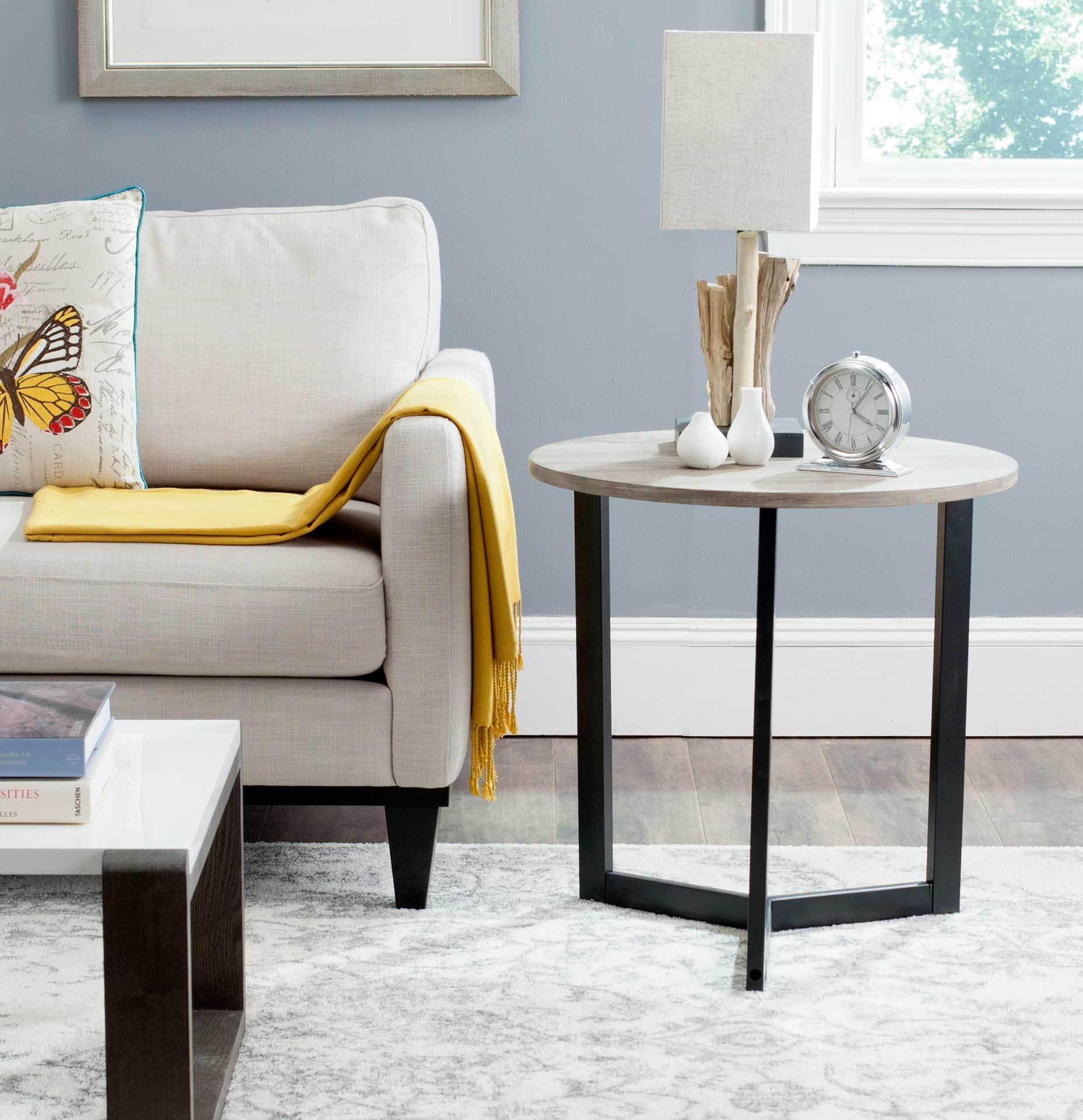 Leala Wood End Table Oak - Image 3