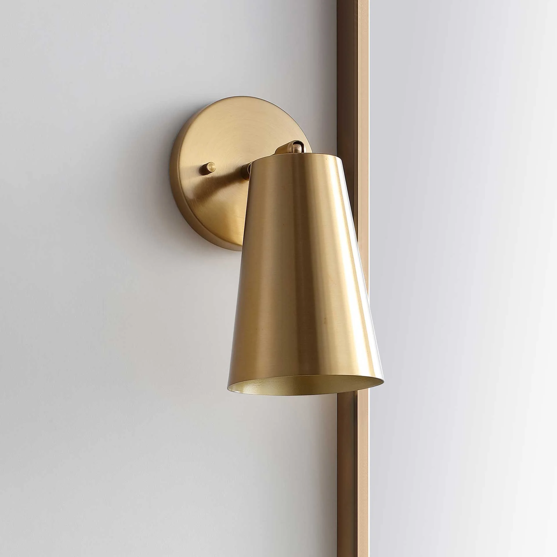 Leda Wall Sconce Brass Gold - Image 3