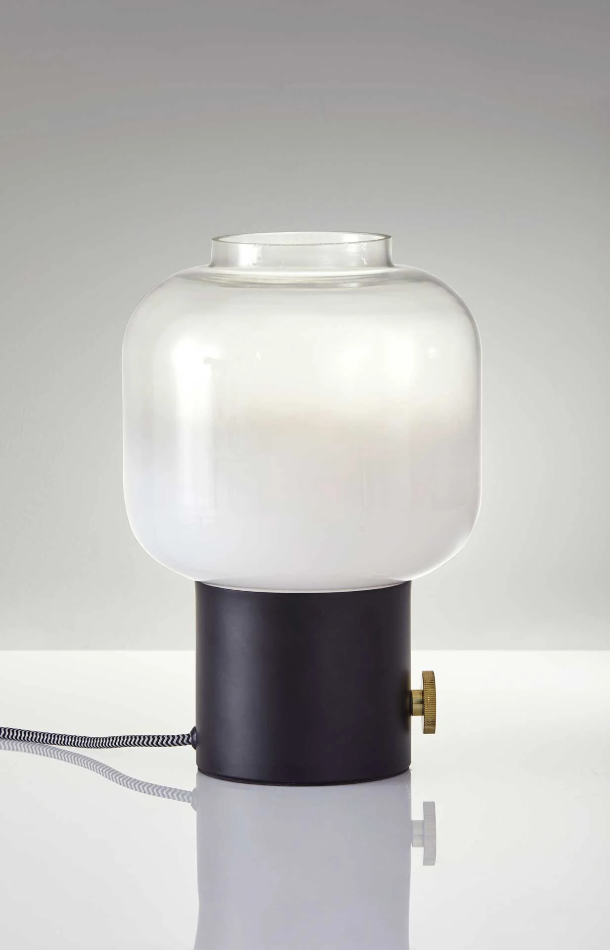 Lens Table Lamp Black - Image 4