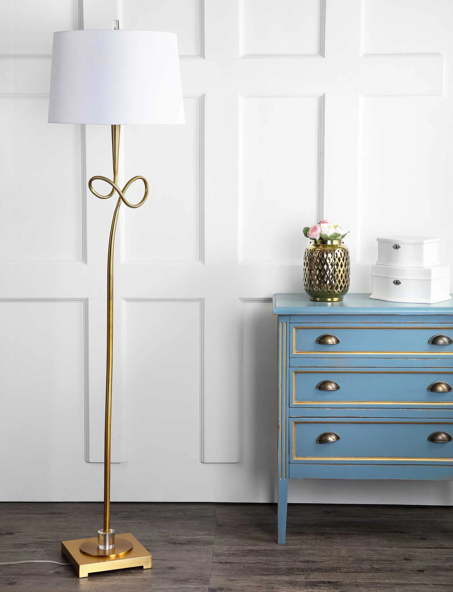 Linda Floor Lamp Gold - Image 3