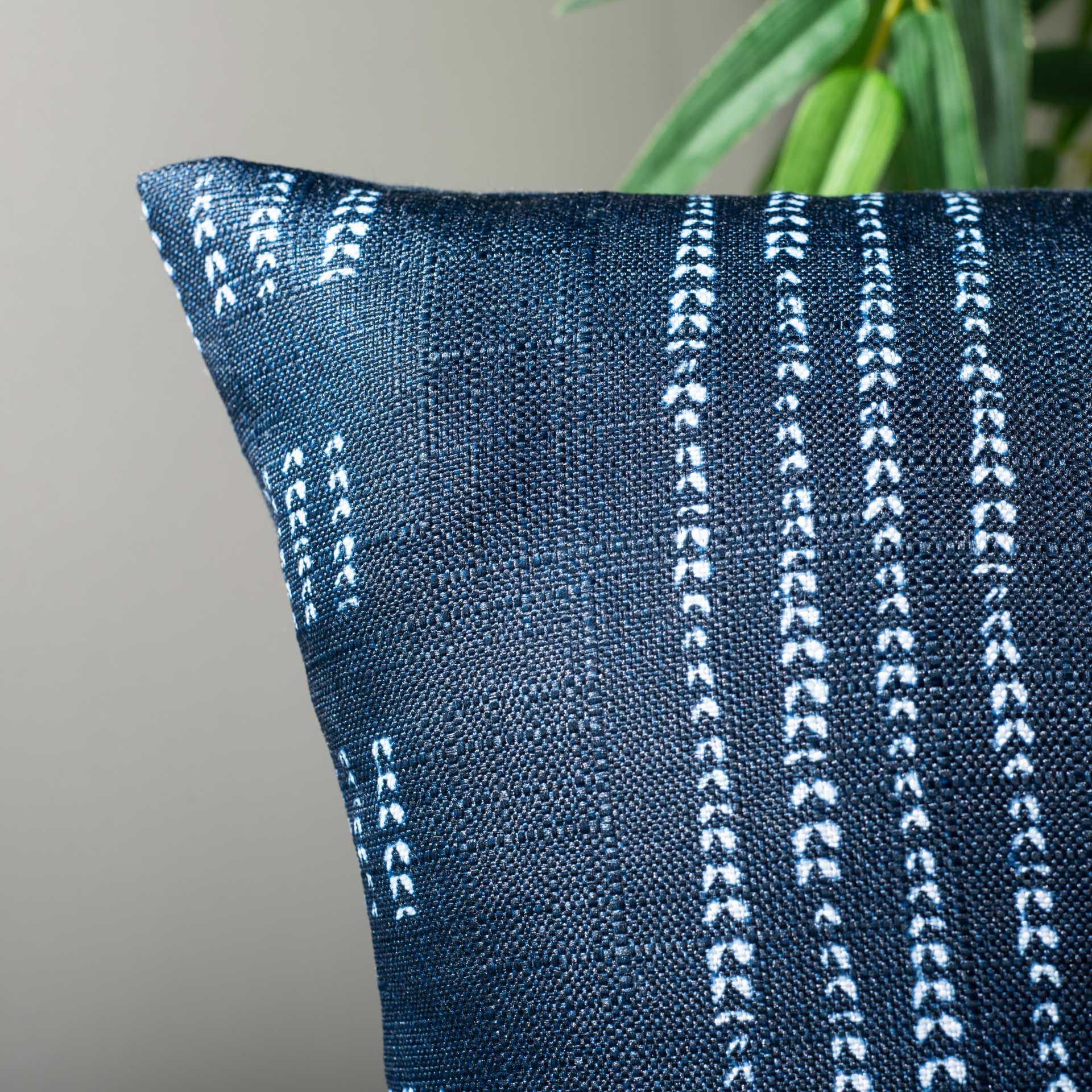 Mabel Pillow Deep Blue/White - Image 3