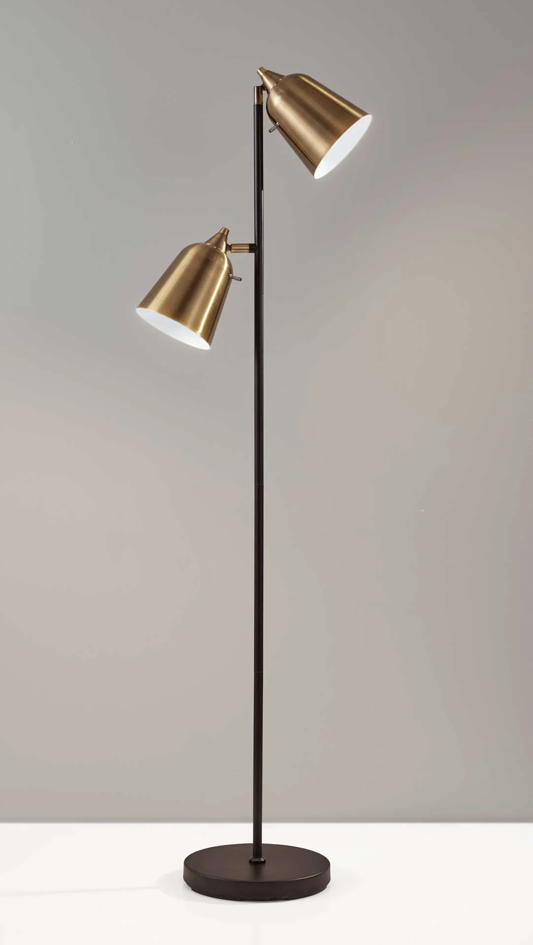 Macon Floor Lamp Black/Antique Brass - Image 2