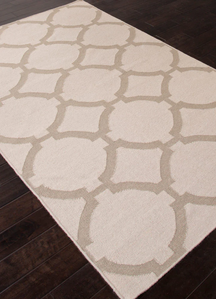 Maroc Rafi Antique White/Silver Gray Area Rug - Image 2