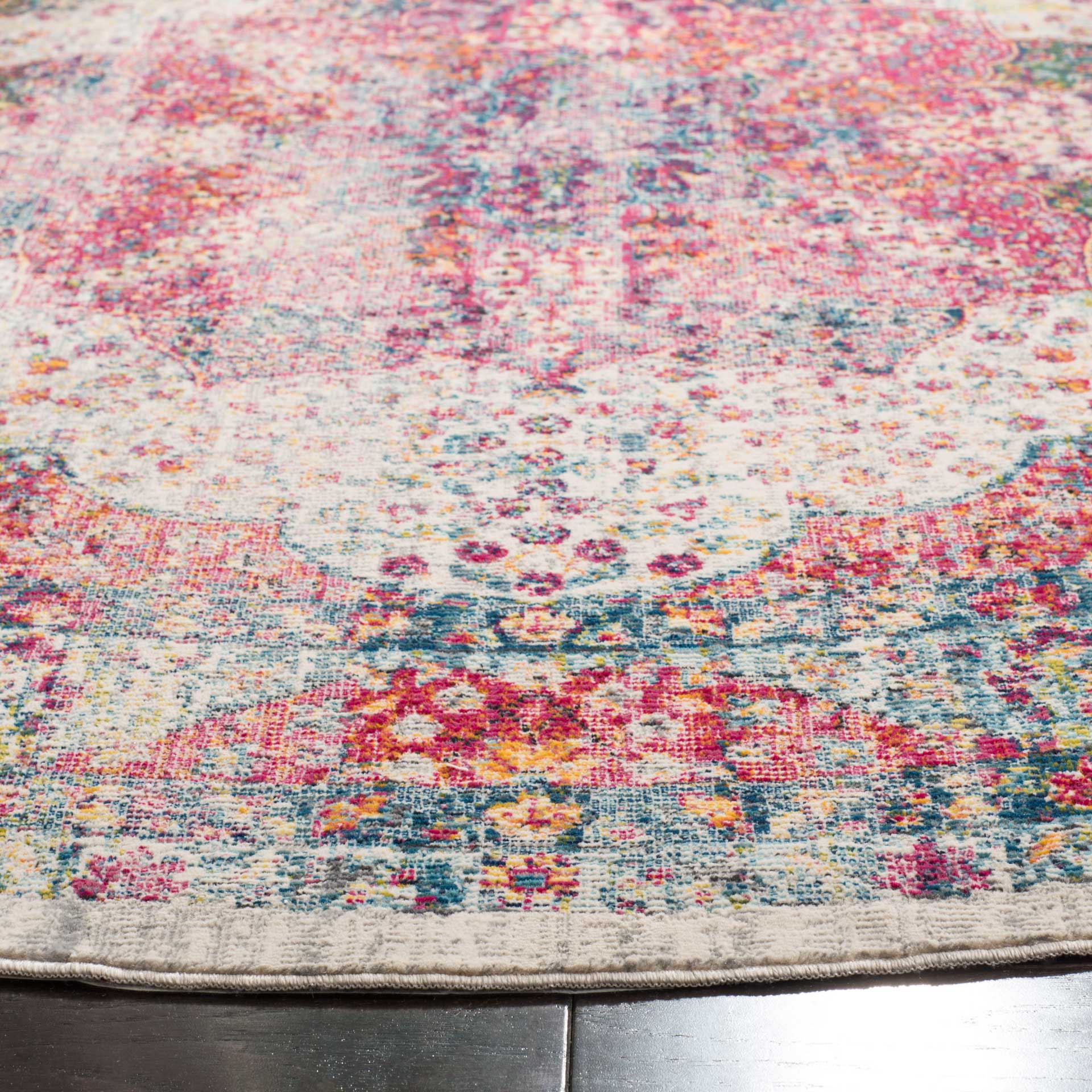 Merlot Cream/Ruby Round Rug - Image 2
