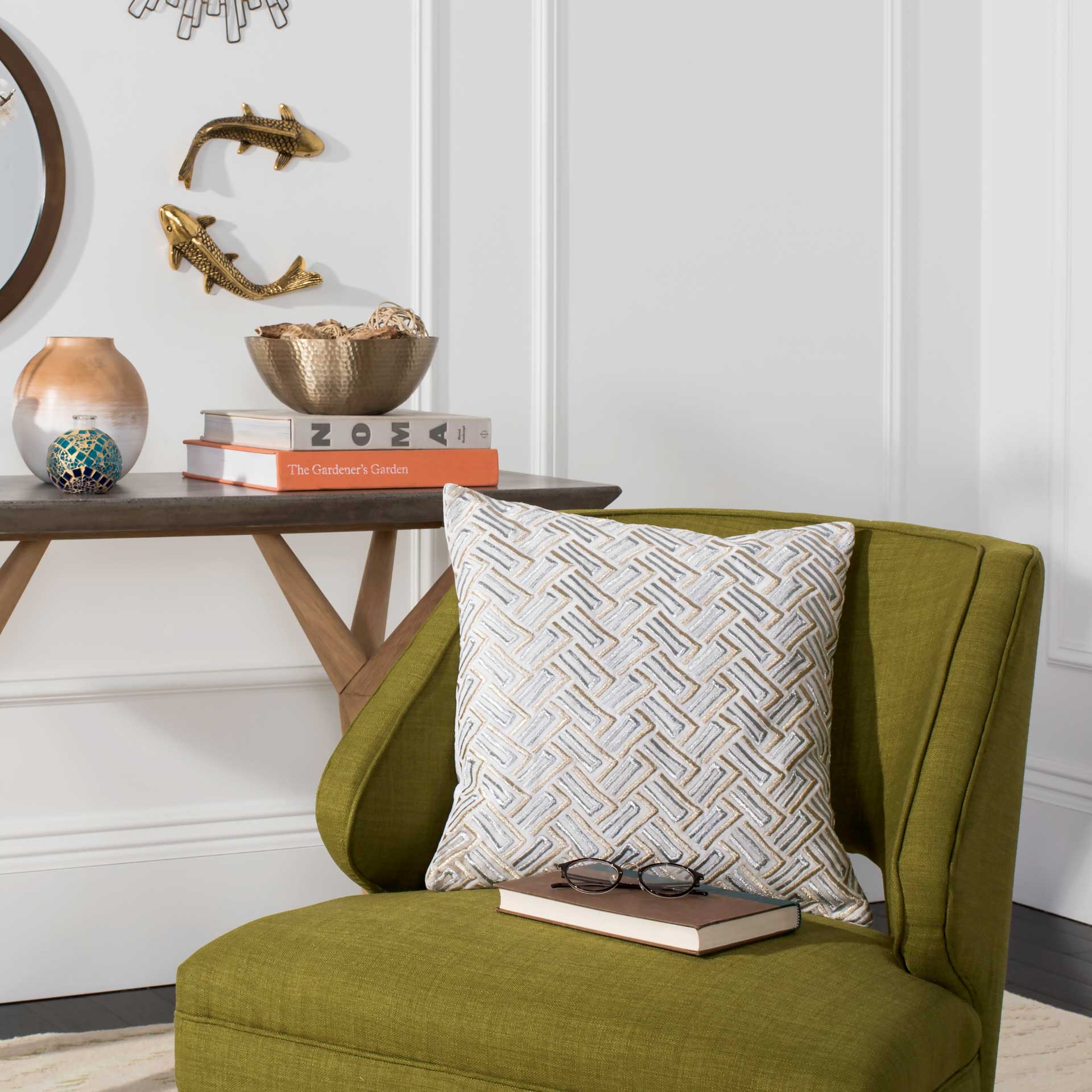 Metallic Pillow Gray/Gold - Image 3