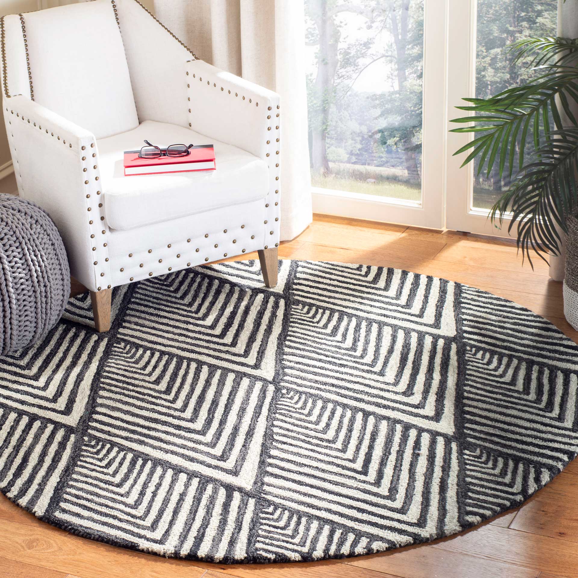 Micro-Loop Charcoal/Ivory Round Rug - Image 3