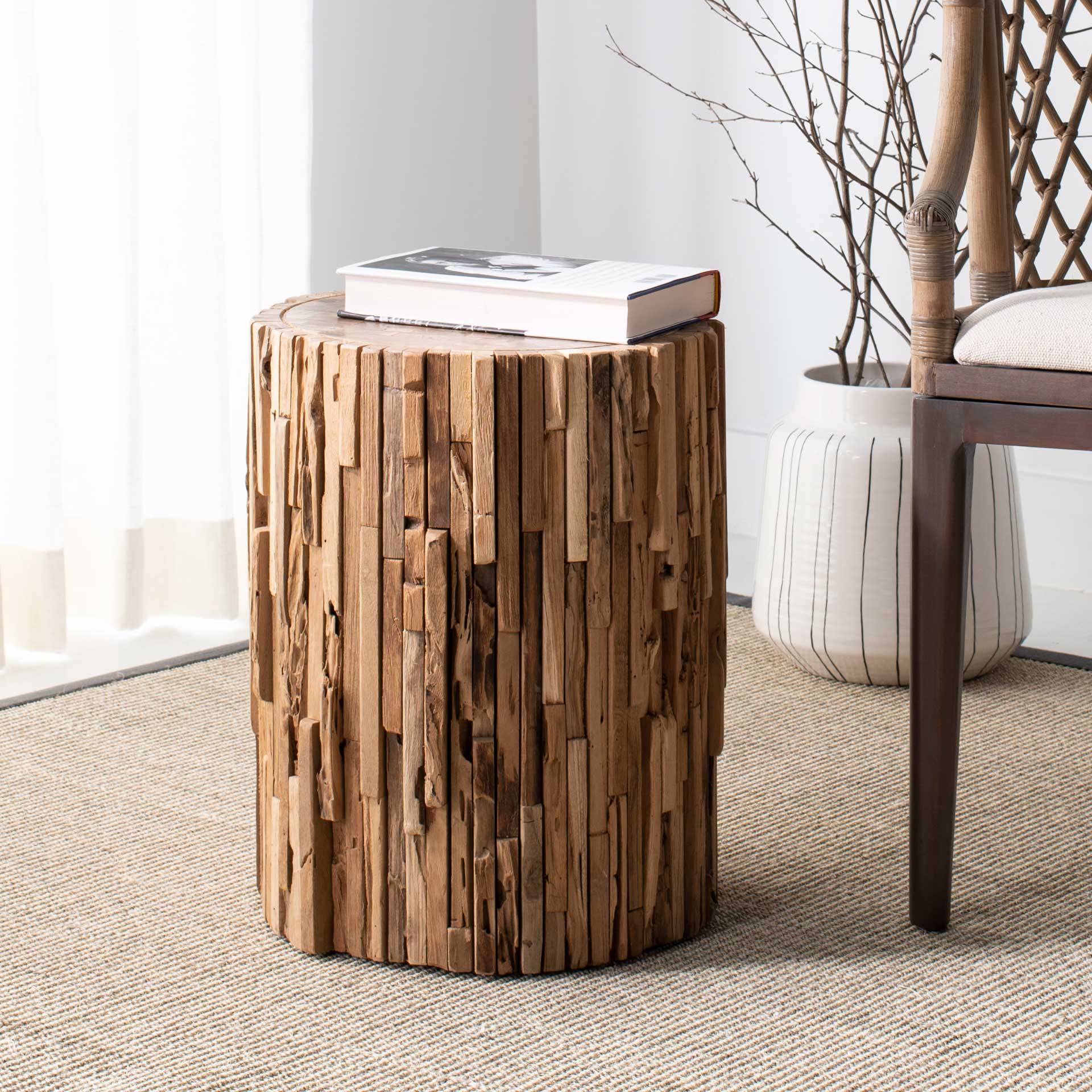 Migramah Round Stool Medium Oak - Image 5