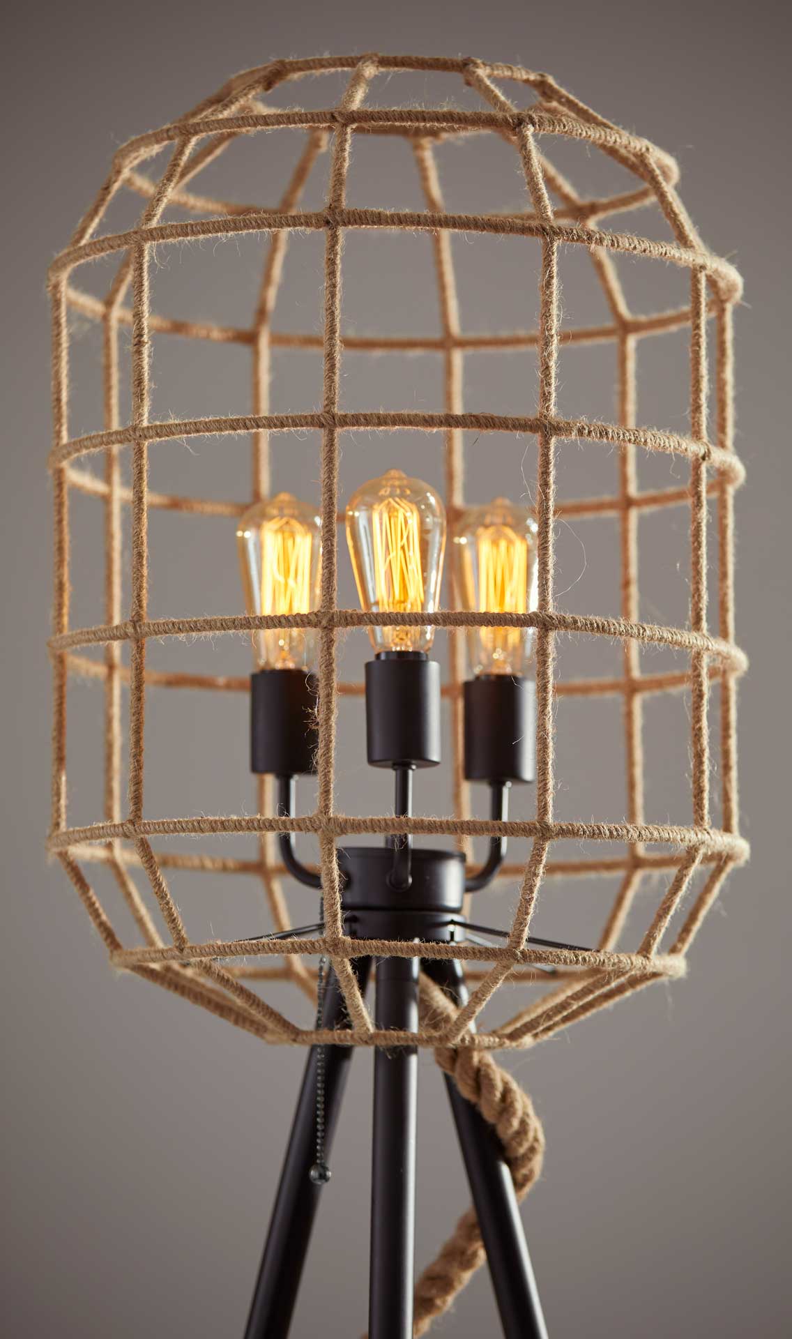 Molde Floor Lamp Black/Natural - Image 3