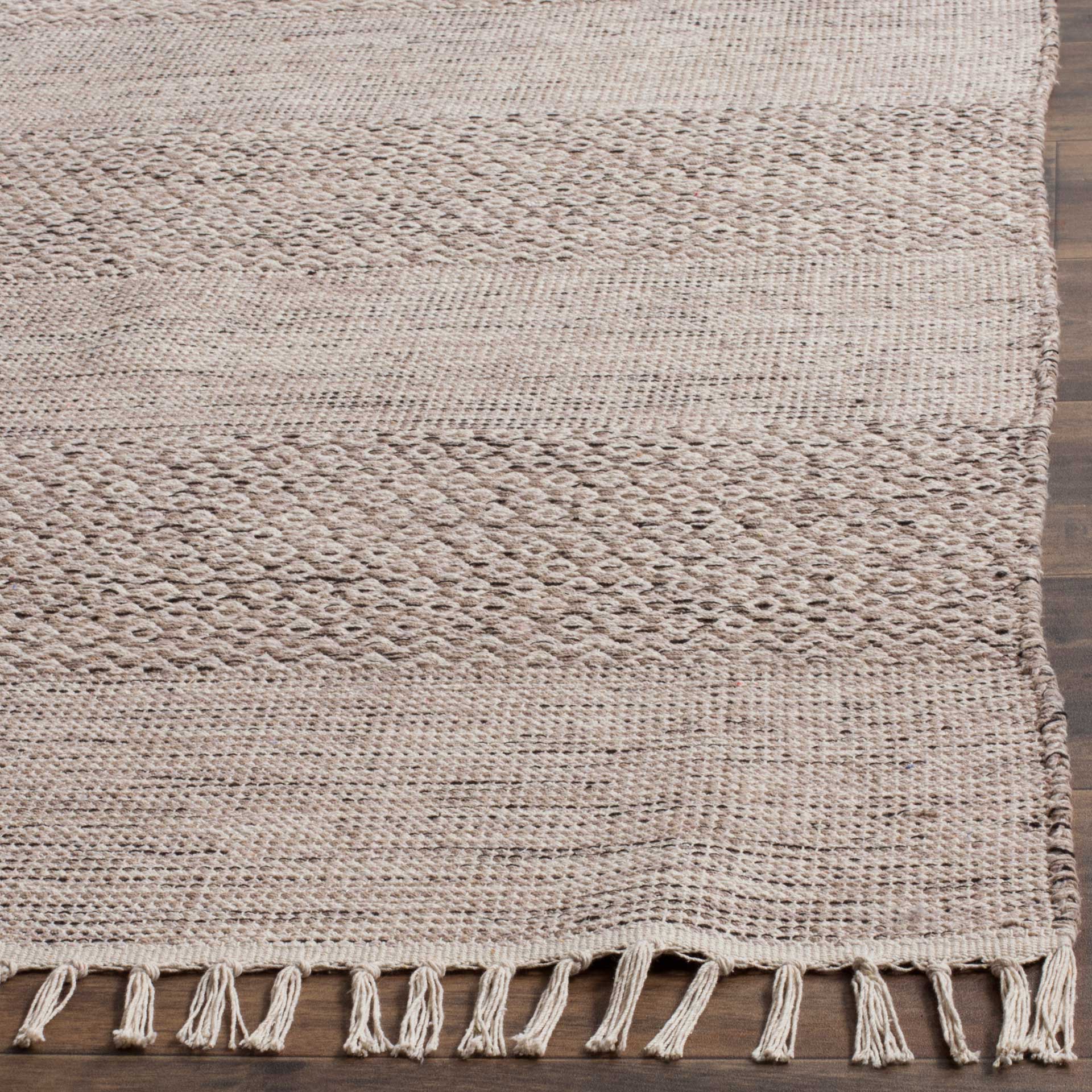 Montauk Alternating Ivory/Steel Gray Area Rug - Image 7