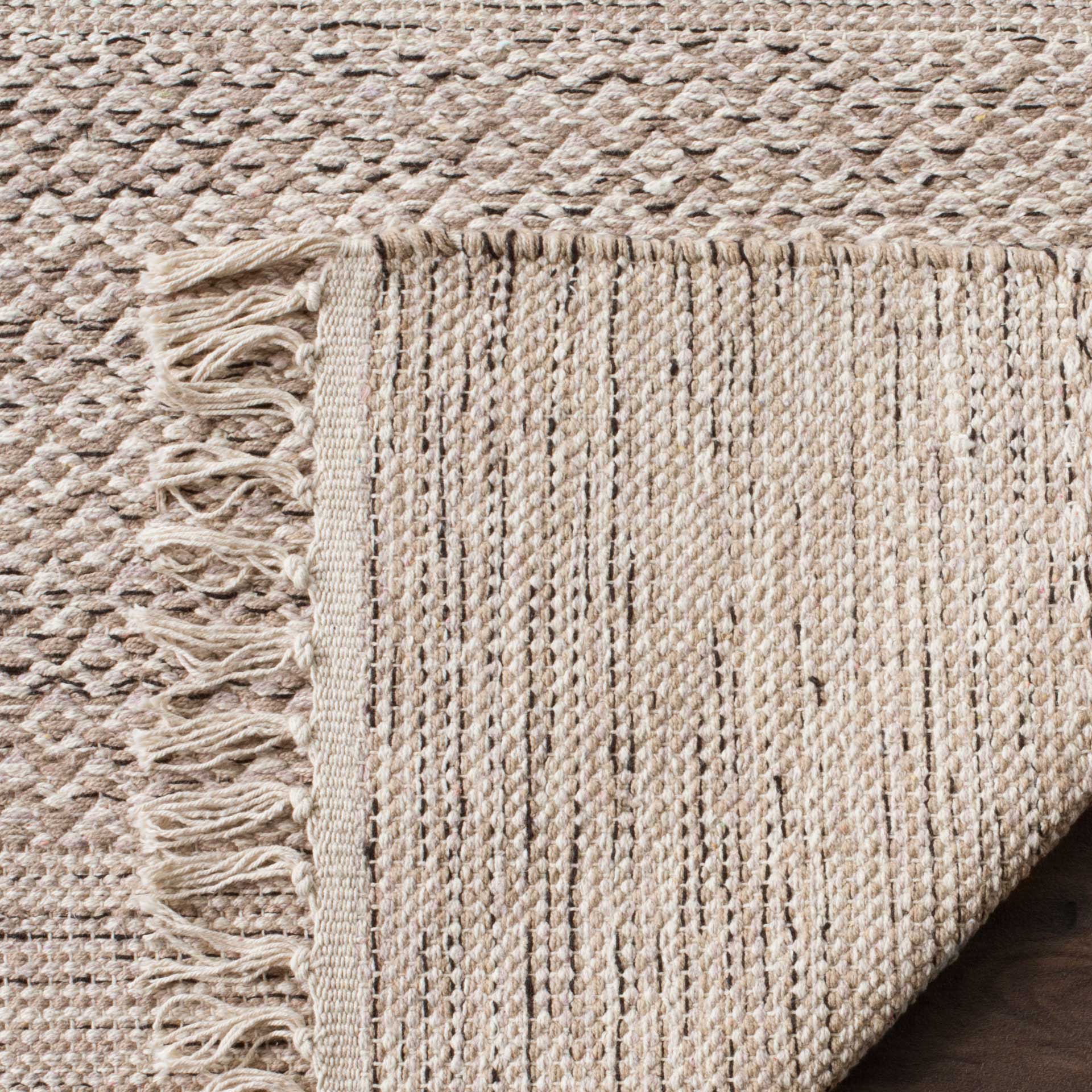 Montauk Alternating Ivory/Steel Gray Area Rug - Image 8