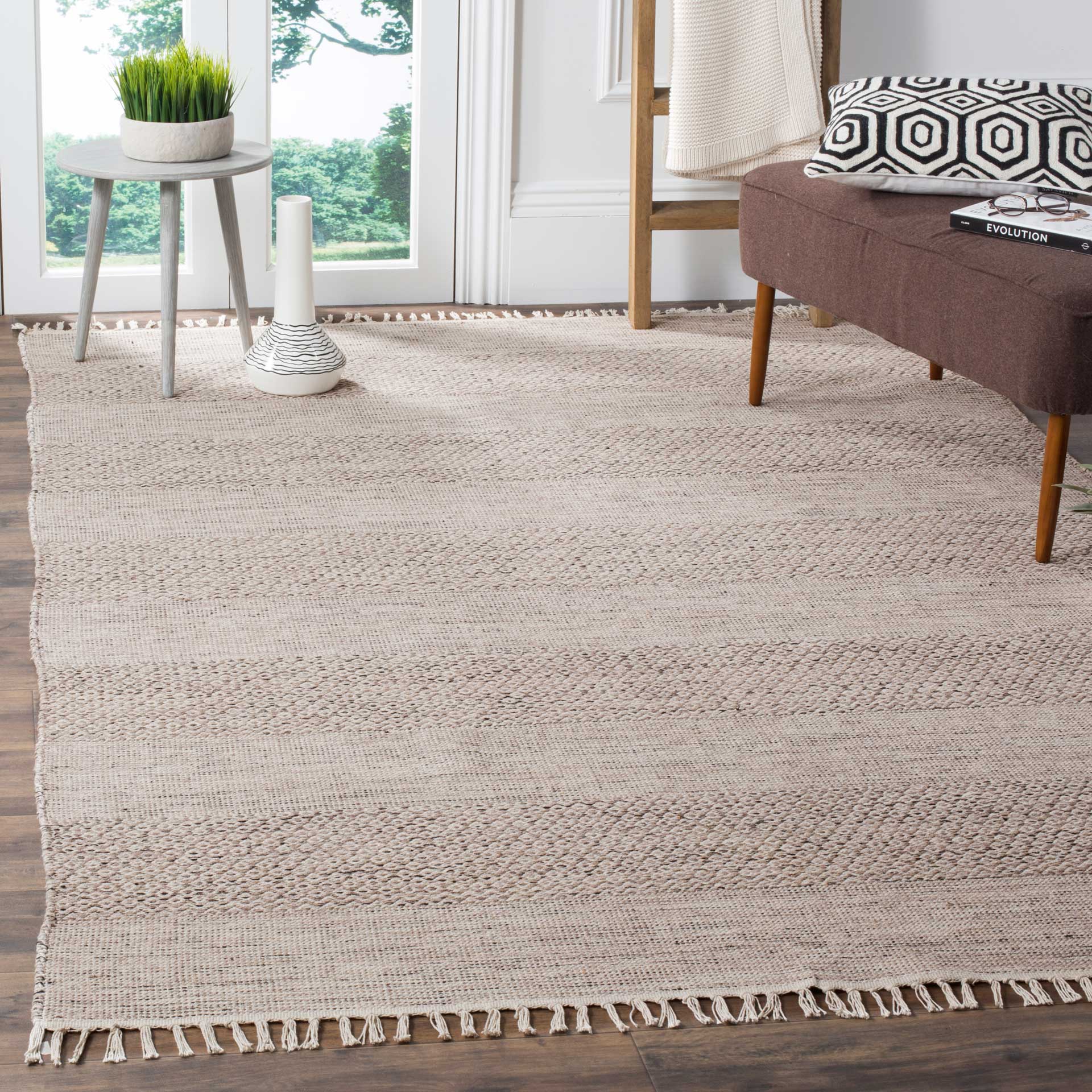 Montauk Alternating Ivory/Steel Gray Area Rug - Image 9